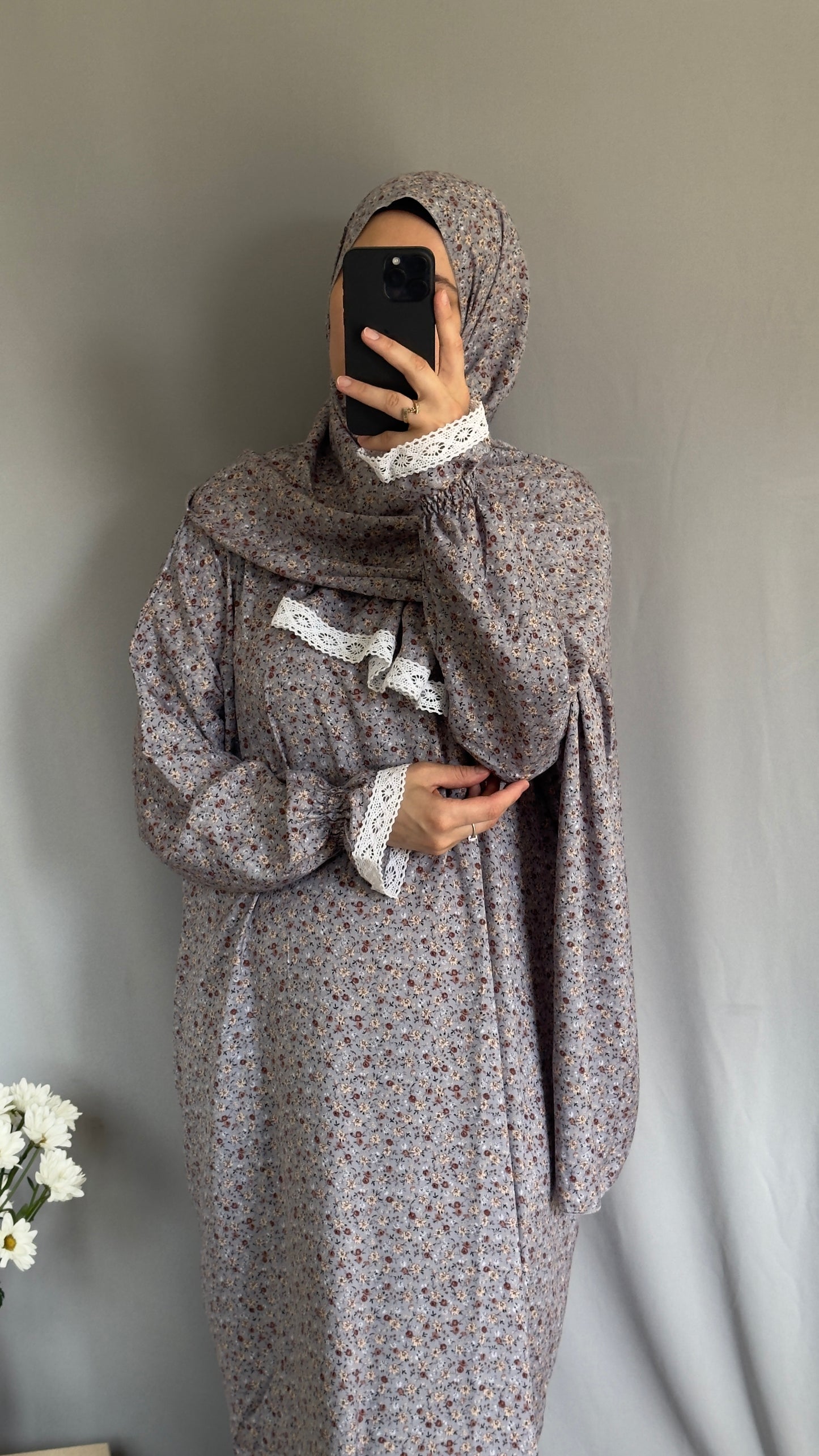 Elegant Floral Grey Prayer Dress – Modest Islamic Wear for Women - Breathable Cotton Salah Dress - Modest Prayer Dress for Women - Summer Floral Abaya - Prayer Set, Islamic Gift