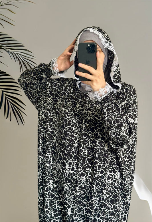 Black with White Stripes Muslim Women Prayer Dress, One Piece Prayer dress, Islamic gifts, Salah dress, Prayer set, Prayer outfit,Prayer clothes for women, Islamic Prayer dress, Abaya