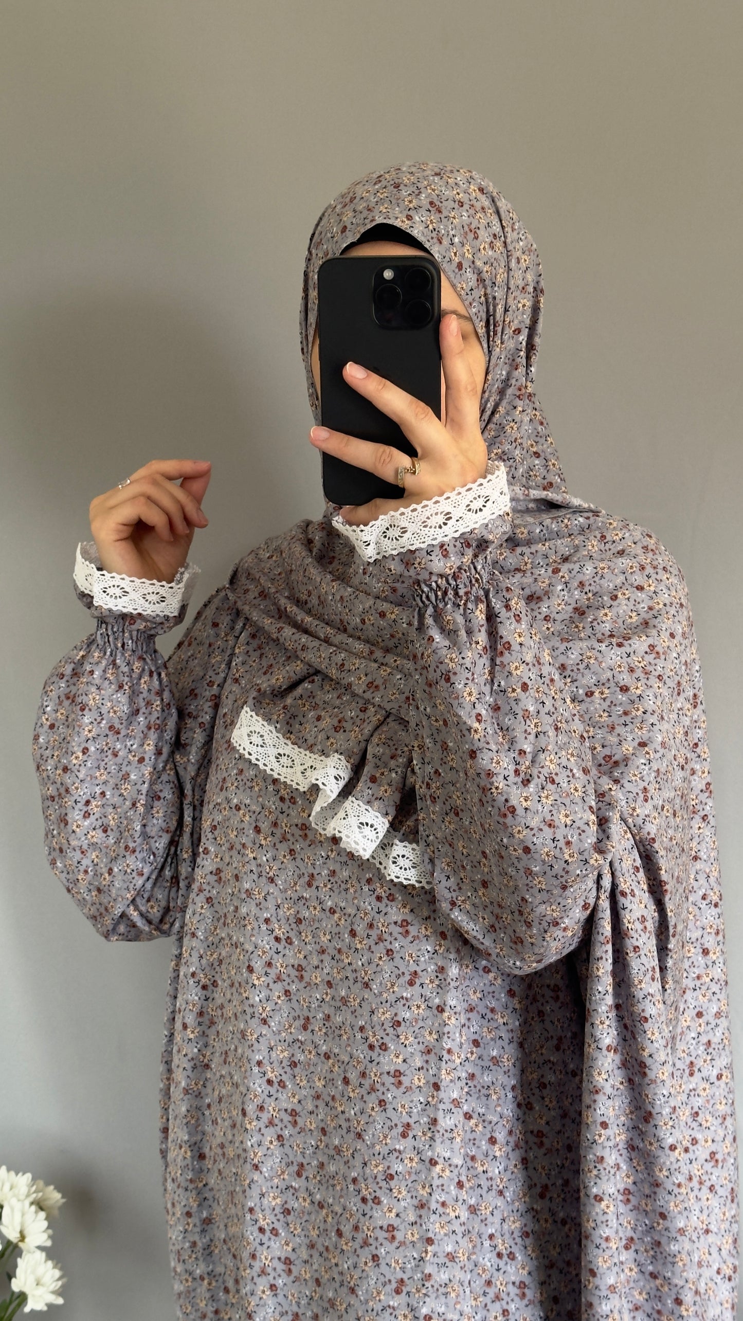 Elegant Floral Grey Prayer Dress – Modest Islamic Wear for Women - Breathable Cotton Salah Dress - Modest Prayer Dress for Women - Summer Floral Abaya - Prayer Set, Islamic Gift