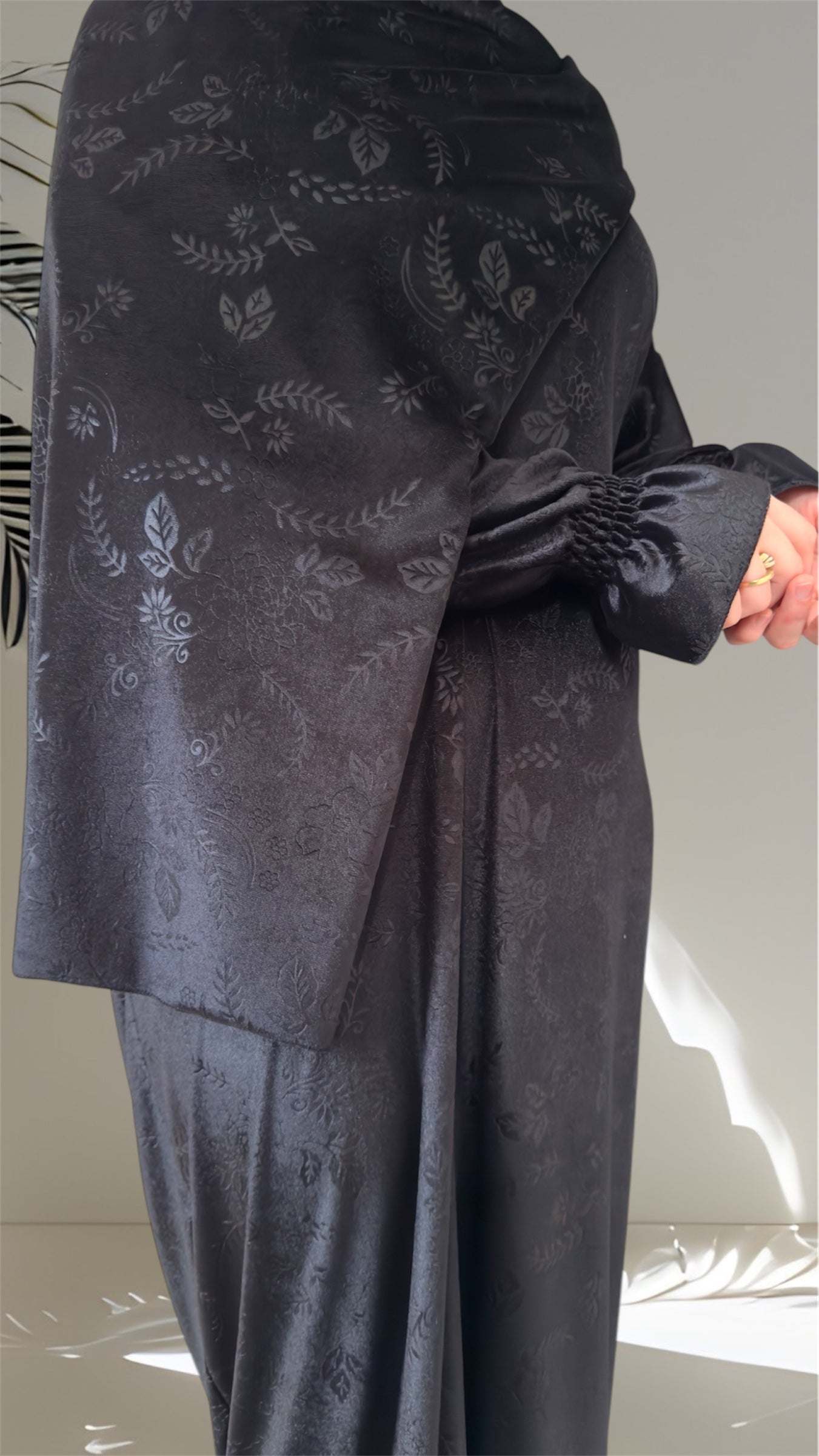 Black Velvet Warm Prayer Dress, Prayer clothes for women, Islamic Prayer dress, Prayer Outfit, Prayer Set, Prayer Hijab, Salah dress, Islamic Gift, Muslim clothing, Prayer abaya