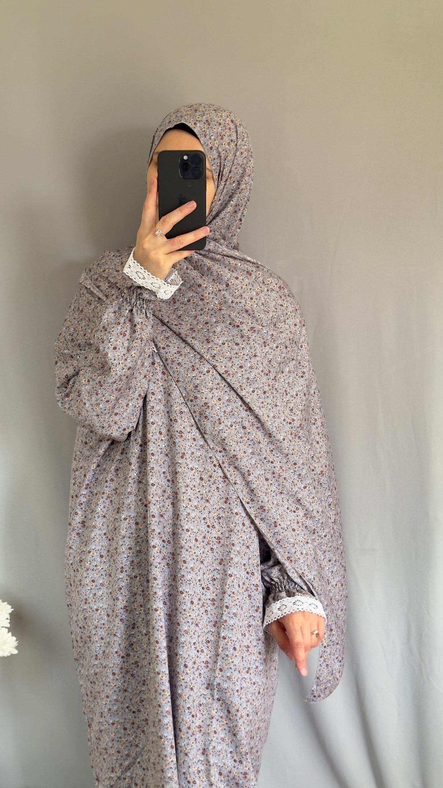 Elegant Floral Grey Prayer Dress – Modest Islamic Wear for Women - Breathable Cotton Salah Dress - Modest Prayer Dress for Women - Summer Floral Abaya - Prayer Set, Islamic Gift