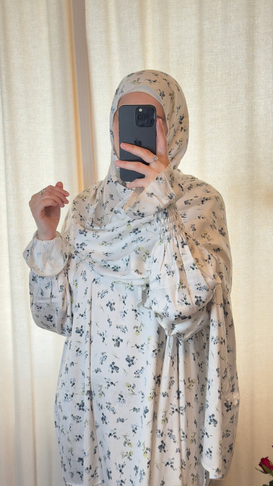 Luxury White Prayer Dress, Prayer clothes for women, Islamic Prayer dress, Prayer Outfit, Prayer Set, Prayer Hijab, Salah dress, Islamic Gift, Muslim clothing, Prayer abaya