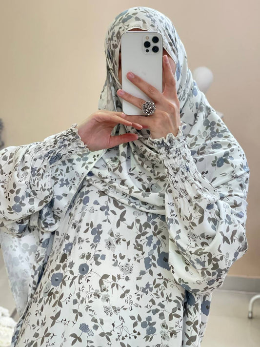 Luxury White Prayer Dress, Prayer clothes for women, Islamic Prayer dress, Prayer Outfit, Prayer Set, Prayer Hijab, Salah dress, Islamic Gift, Muslim clothing, Prayer abaya