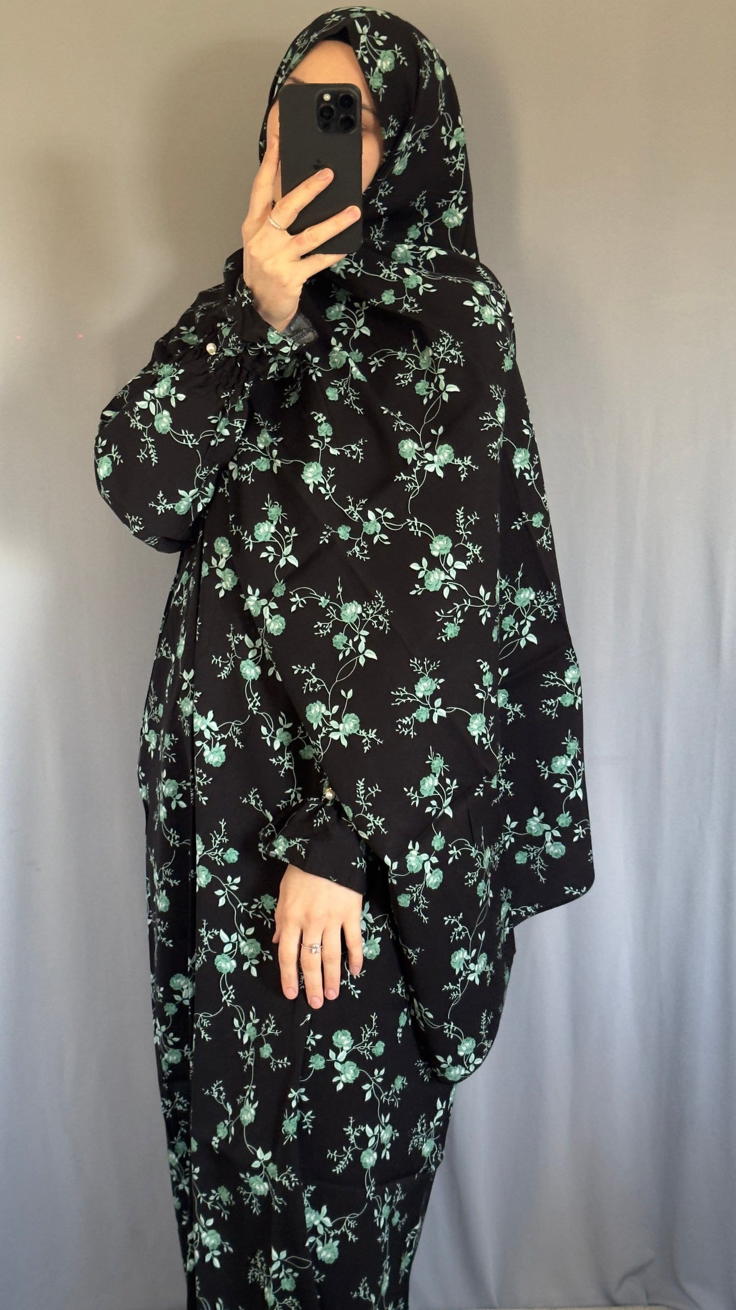 Black Luxury Two-Piece Muslim Prayer Dress Set – Jilbab, Abaya, Modest Salah Outfit for Women | Islamic Gift Idea