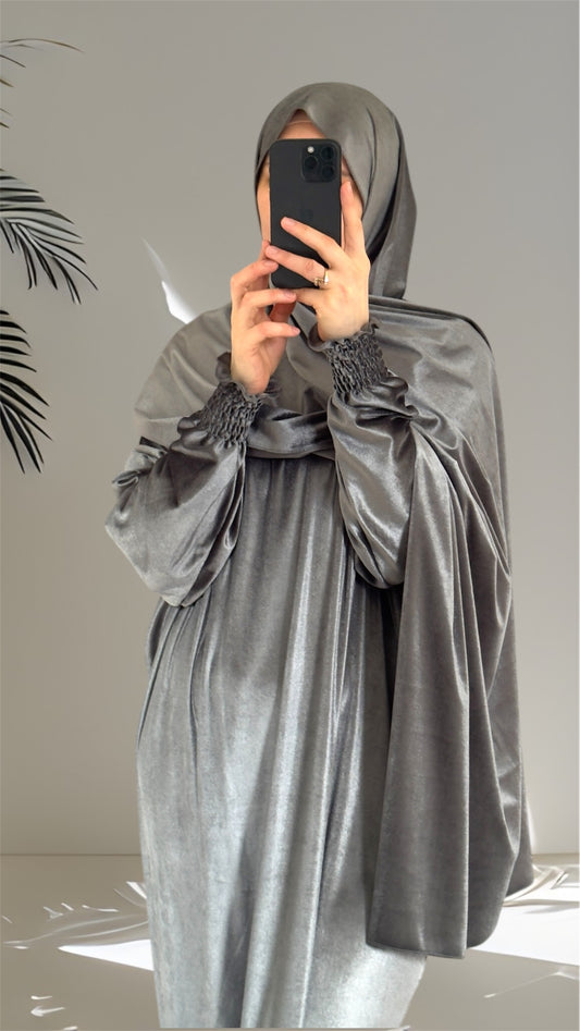 Grey Luxury Velvet Warm Grey Prayer Dress, Prayer clothes for women, Islamic Prayer dress, Prayer Outfit, Prayer Set, Prayer Hijab, Salah dress, Islamic Gift, Muslim clothing, Prayer abaya