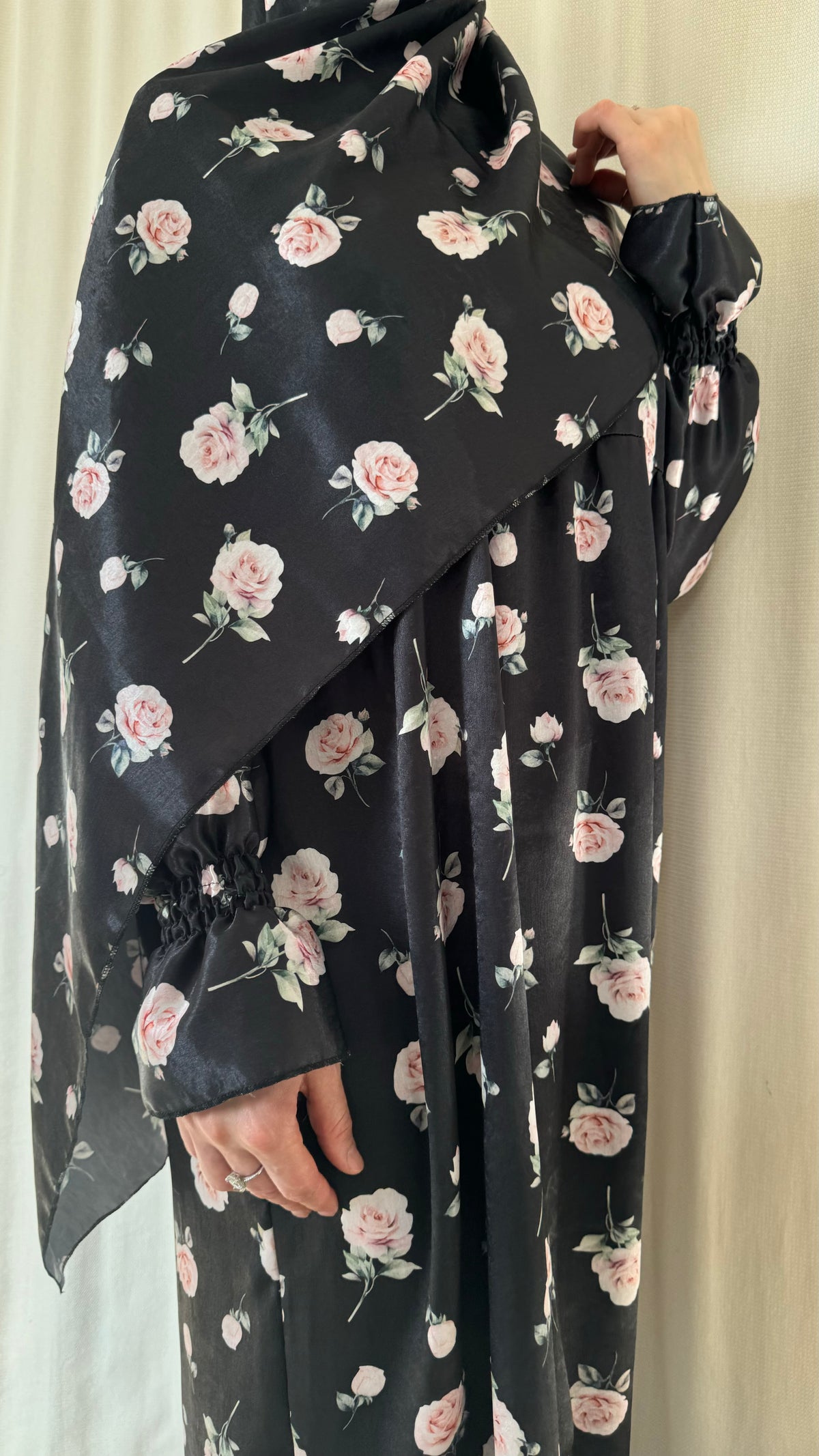Floral Silk Abaya - Elegant Full-Length Modest Prayer Dress | Soft Lightweight Islamic Prayer Wear