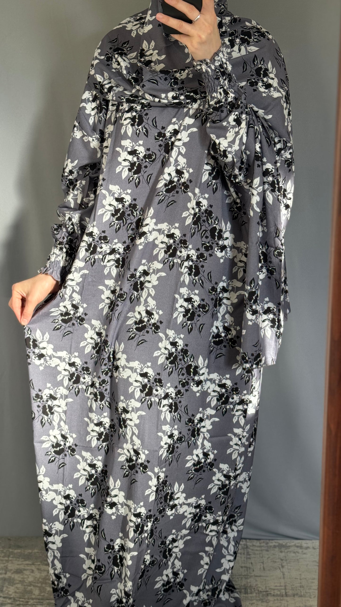 Floral Grey Prayer Dress, Prayer Jilbab, Prayer Abaya, Two Piece Prayer dress muslim, Salah dress, Prayer set, Prayer outfit, Prayer clothes woman, Muslim Prayer dress, Islamic gift