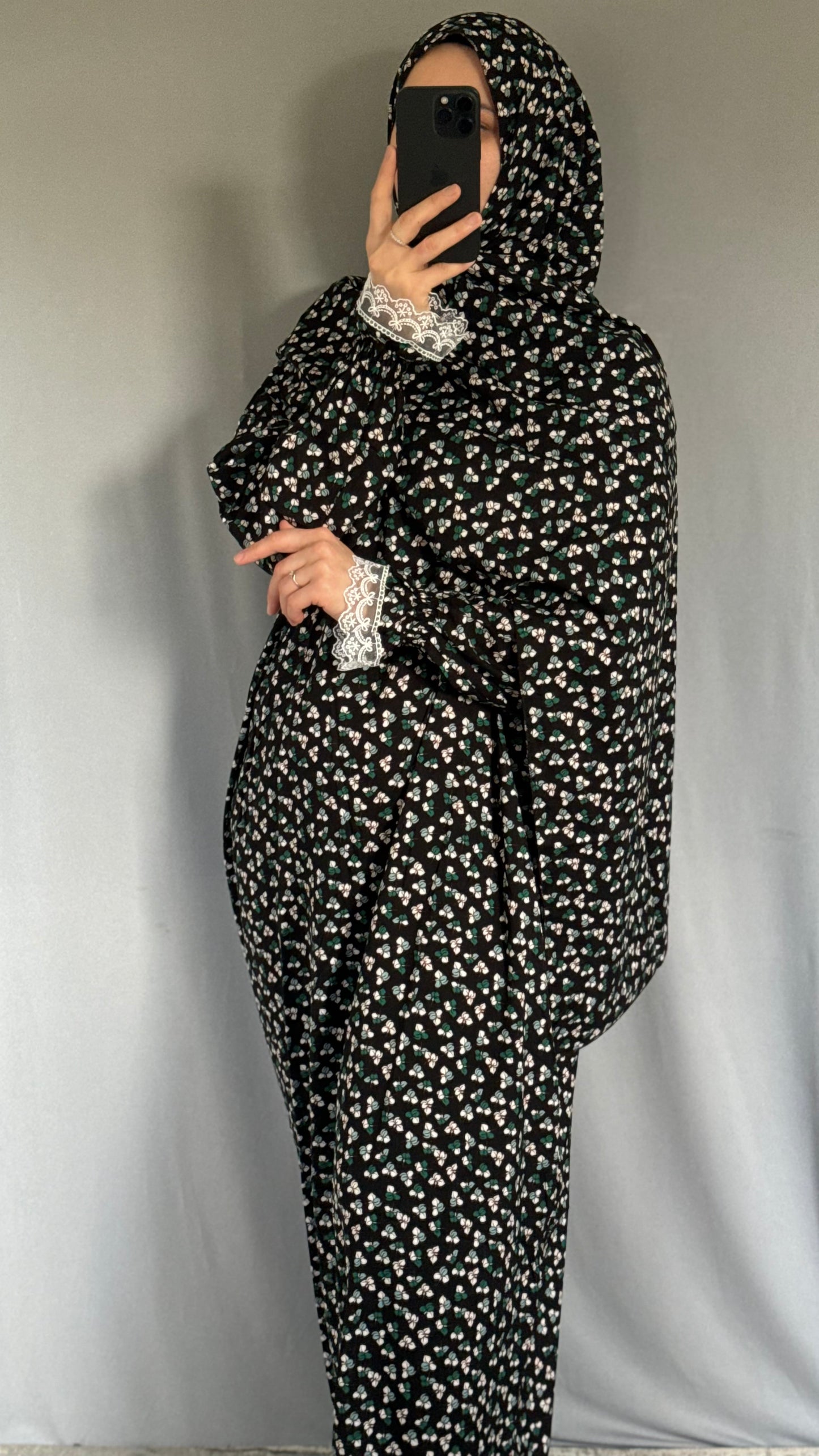 Floral Black Prayer Dress / Overhead Abaya / Prayer Abaya Set / Prayer Dress for Woman / Prayer Clothes Muslim / Prayer Gown / Prayer Outfit/ Salah Dress / Namaz Dress