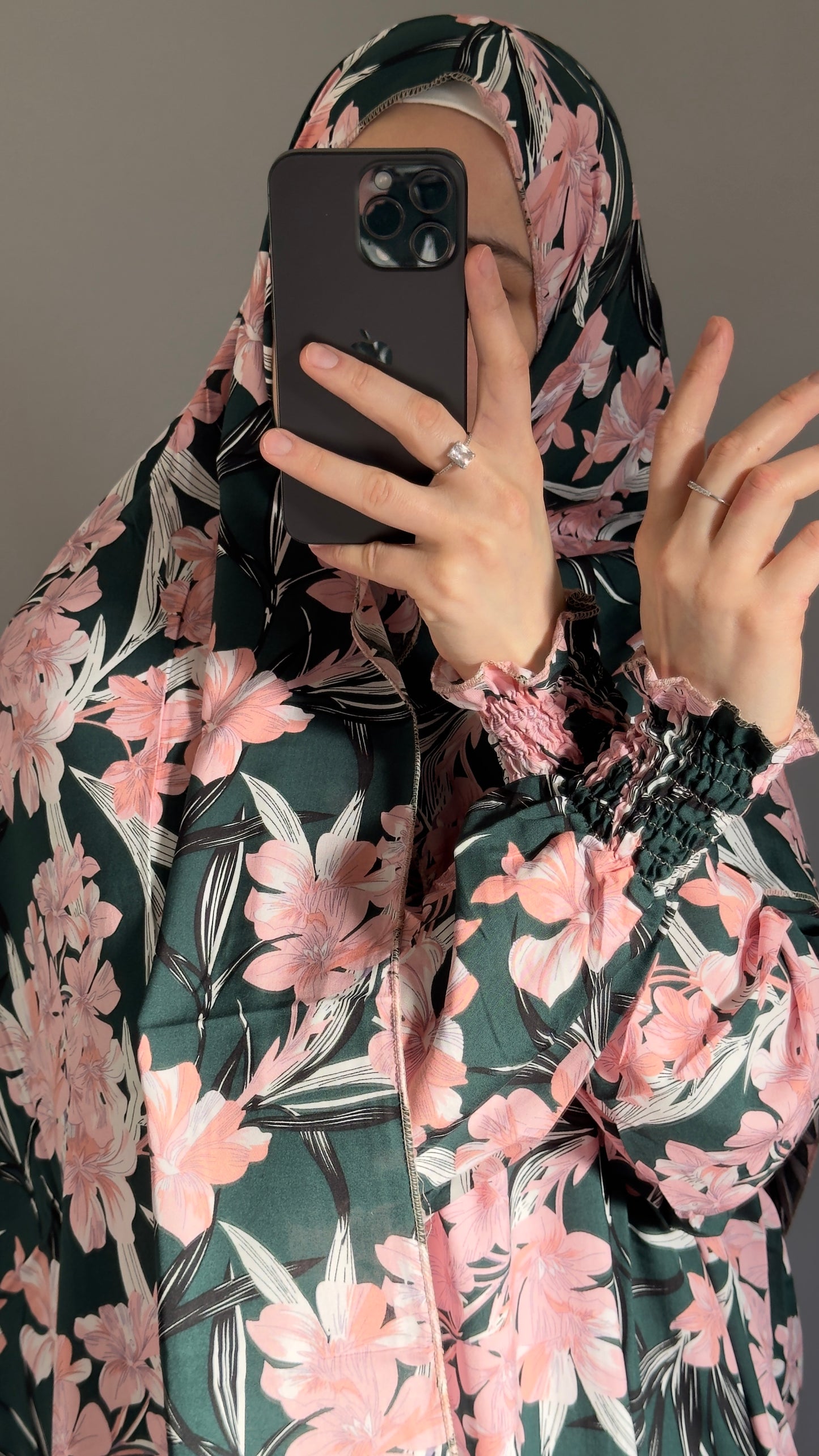 Elegant Floral Green Prayer Dress – Modest Islamic Wear for Women - Breathable Cotton Salah Dress - Modest Prayer Dress for Women - Ramadan Floral Abaya - Prayer Set