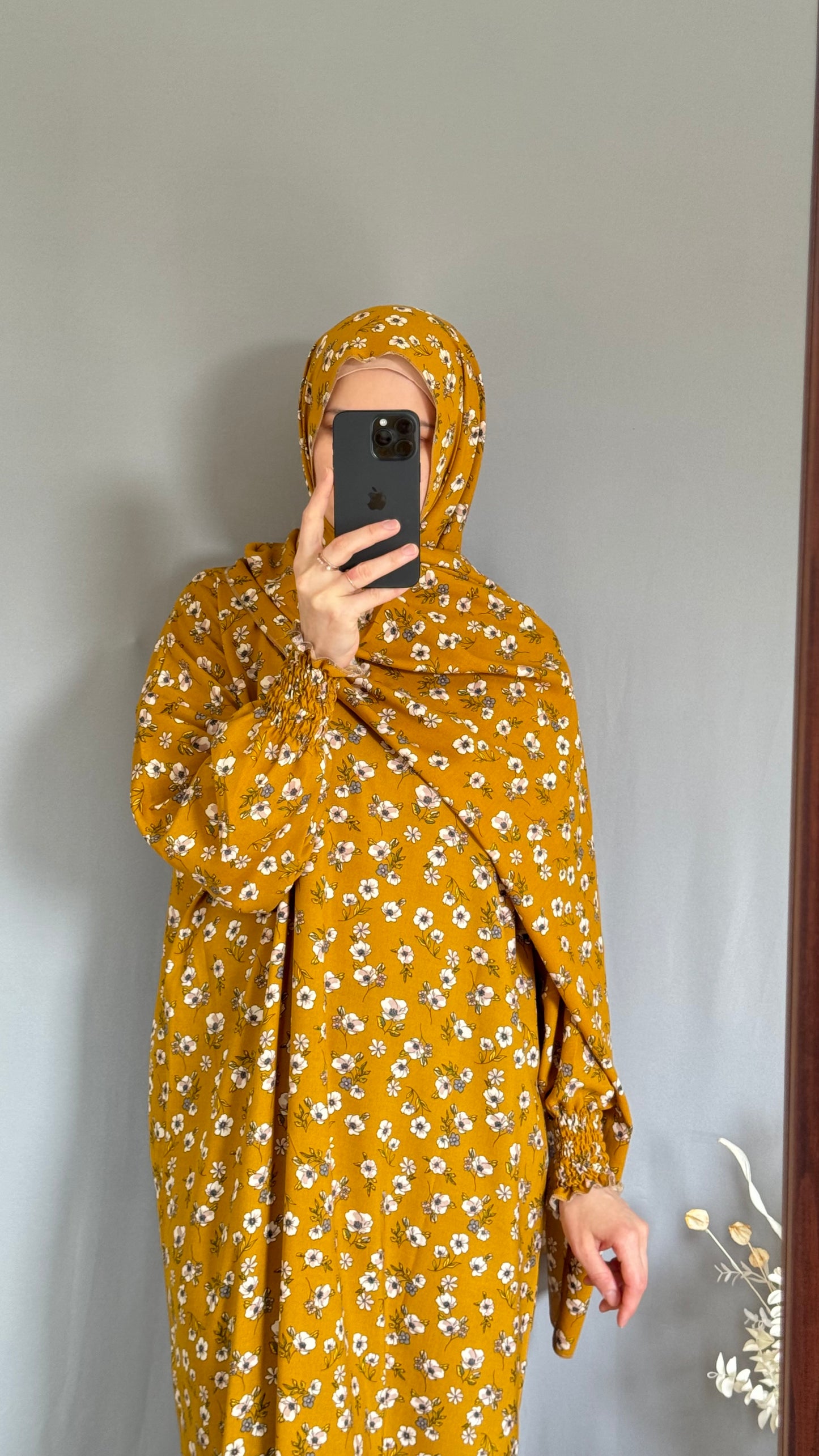 Elegant Prayer Dress, Prayer Outfit, Maxi Dress, Khimar, Islamic Dress, Prayer Abaya, Prayer set, Islamic gift, Abaya & Hijab, Yellow prayer veil