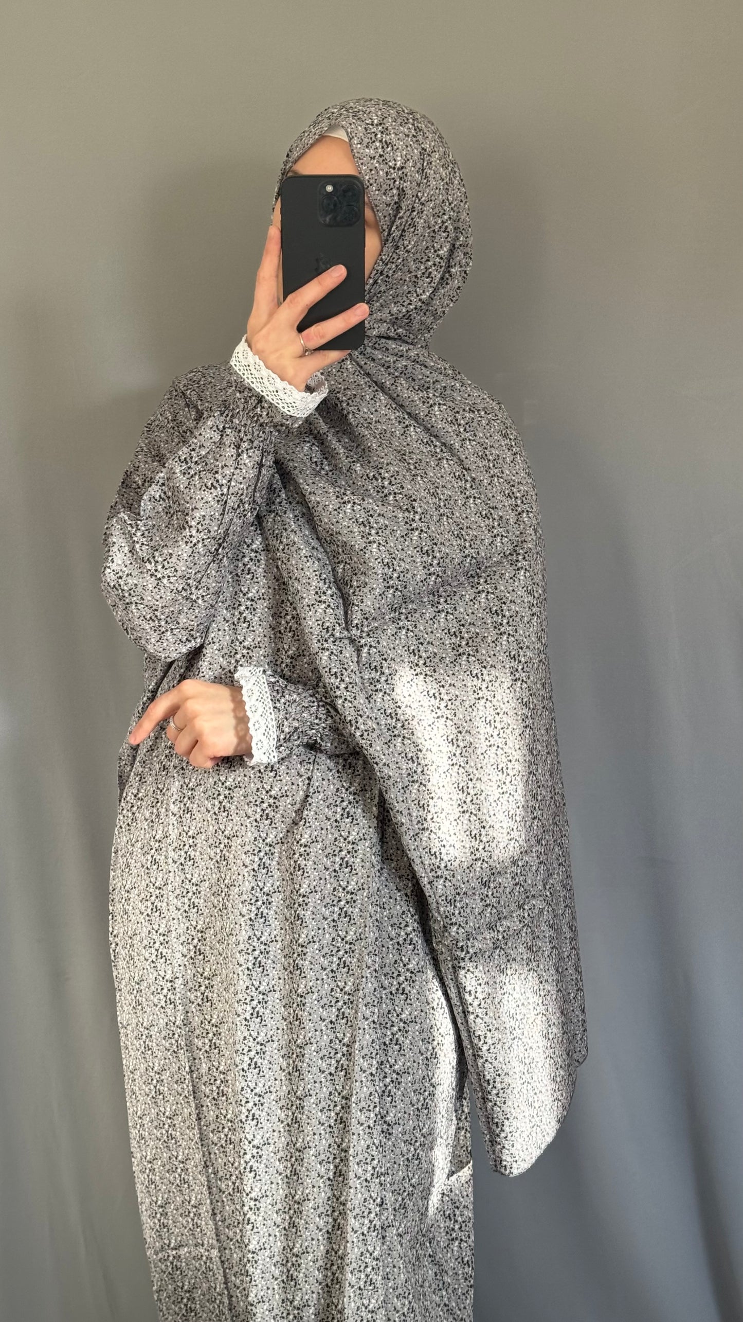 Grey Cotton prayer dress / Modest prayer outfit / Travel-friendly prayer dress / One-size prayer garmen / Hijab-friendly dress for prayer / Prayer Dress with attached Hijab / Prayer Set