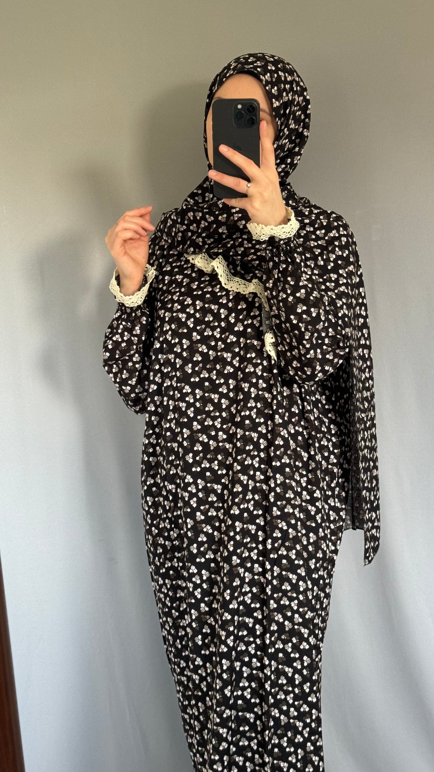 Floral Black Prayer Dress / Overhead Abaya / Prayer Abaya Set / Prayer Dress for Woman / Prayer Clothes Muslim / Prayer Gown / Prayer Outfit/ Salah Dress / Namaz Dress