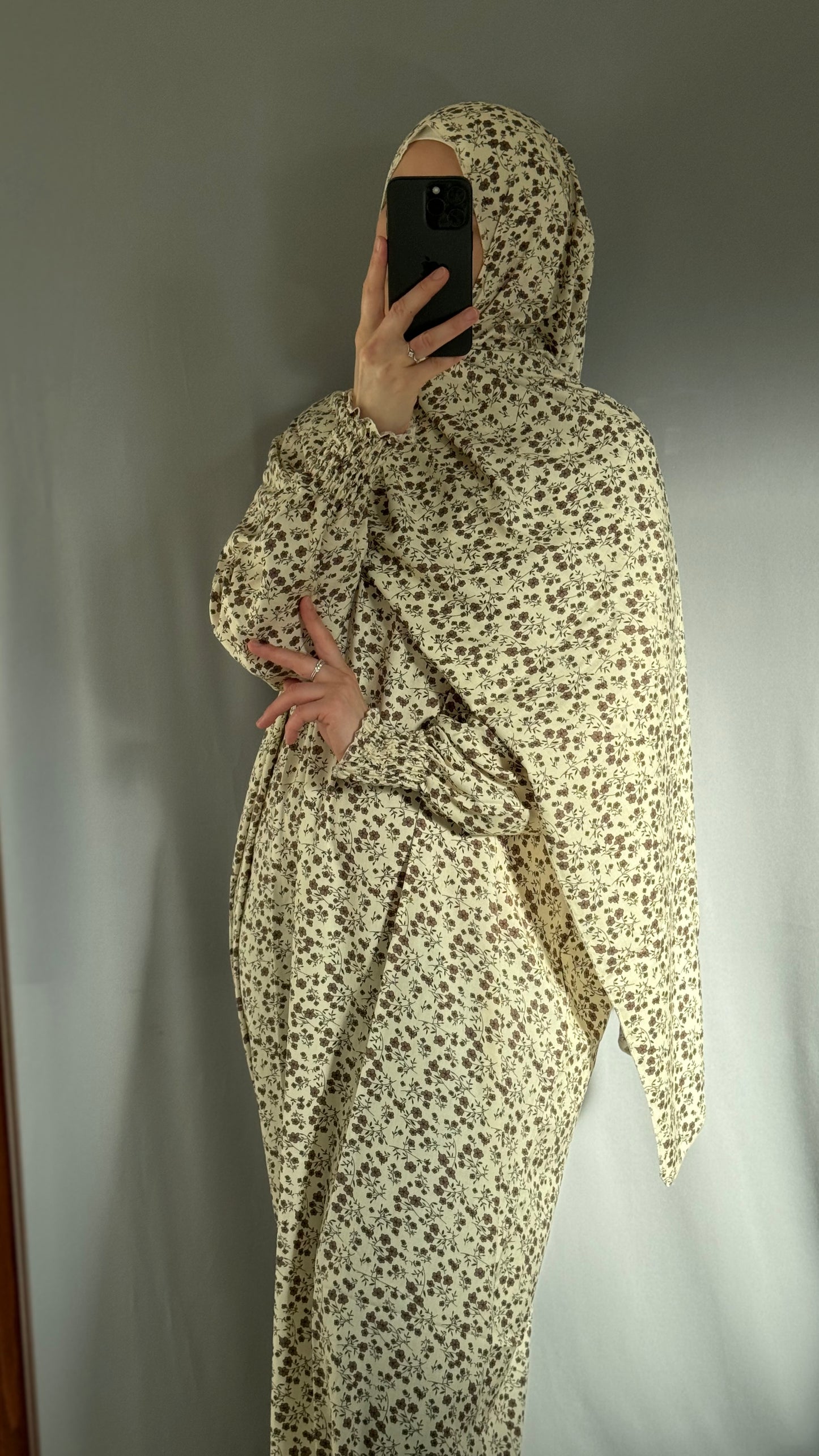 Elegant Beige Prayer Dress, Prayer Outfit, Maxi Dress, Khimar, Islamic Dress, Prayer Abaya, Prayer set, Islamic gift, PrayerHijab, Umrah Abaya, Ramadan Abaya, One Size Prayer Dress