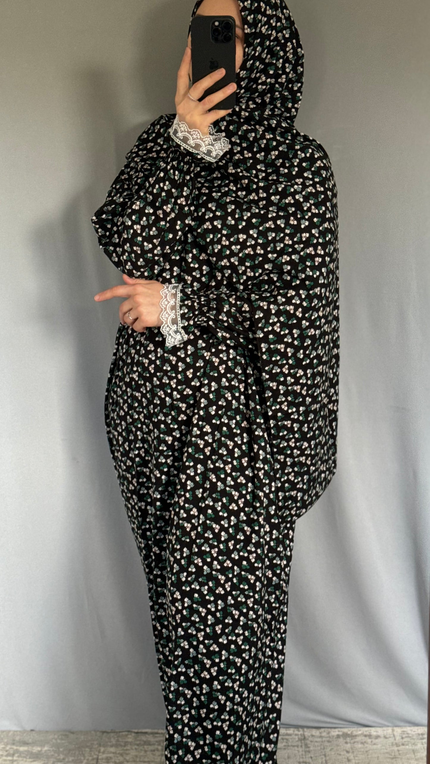 Floral Black Prayer Dress / Overhead Abaya / Prayer Abaya Set / Prayer Dress for Woman / Prayer Clothes Muslim / Prayer Gown / Prayer Outfit/ Salah Dress / Namaz Dress