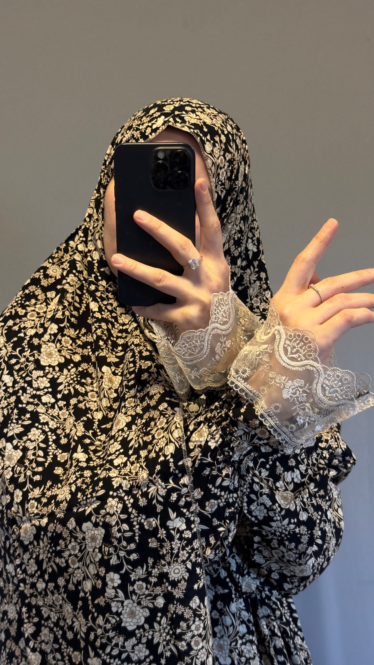 Black with Golden Cotton Prayer Dress, Prayer clothes for women, Islamic Prayer dress, Prayer Outfit, Prayer Set, Prayer Hijab, Salah dress, Islamic Gift, Muslim clothing, Ramadan Dress