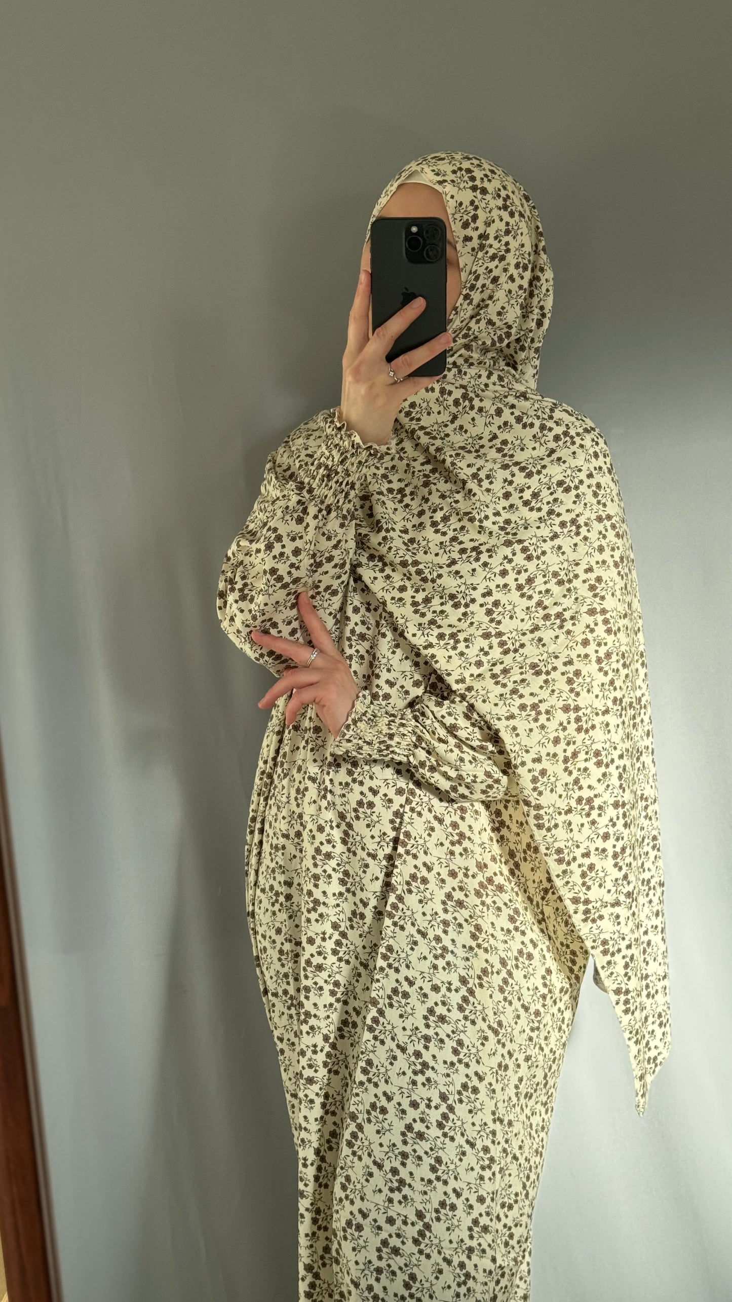 Elegant Beige Prayer Dress, Prayer Outfit, Maxi Dress, Khimar, Islamic Dress, Prayer Abaya, Prayer set, Islamic gift, PrayerHijab, Umrah Abaya, Ramadan Abaya, One Size Prayer Dress