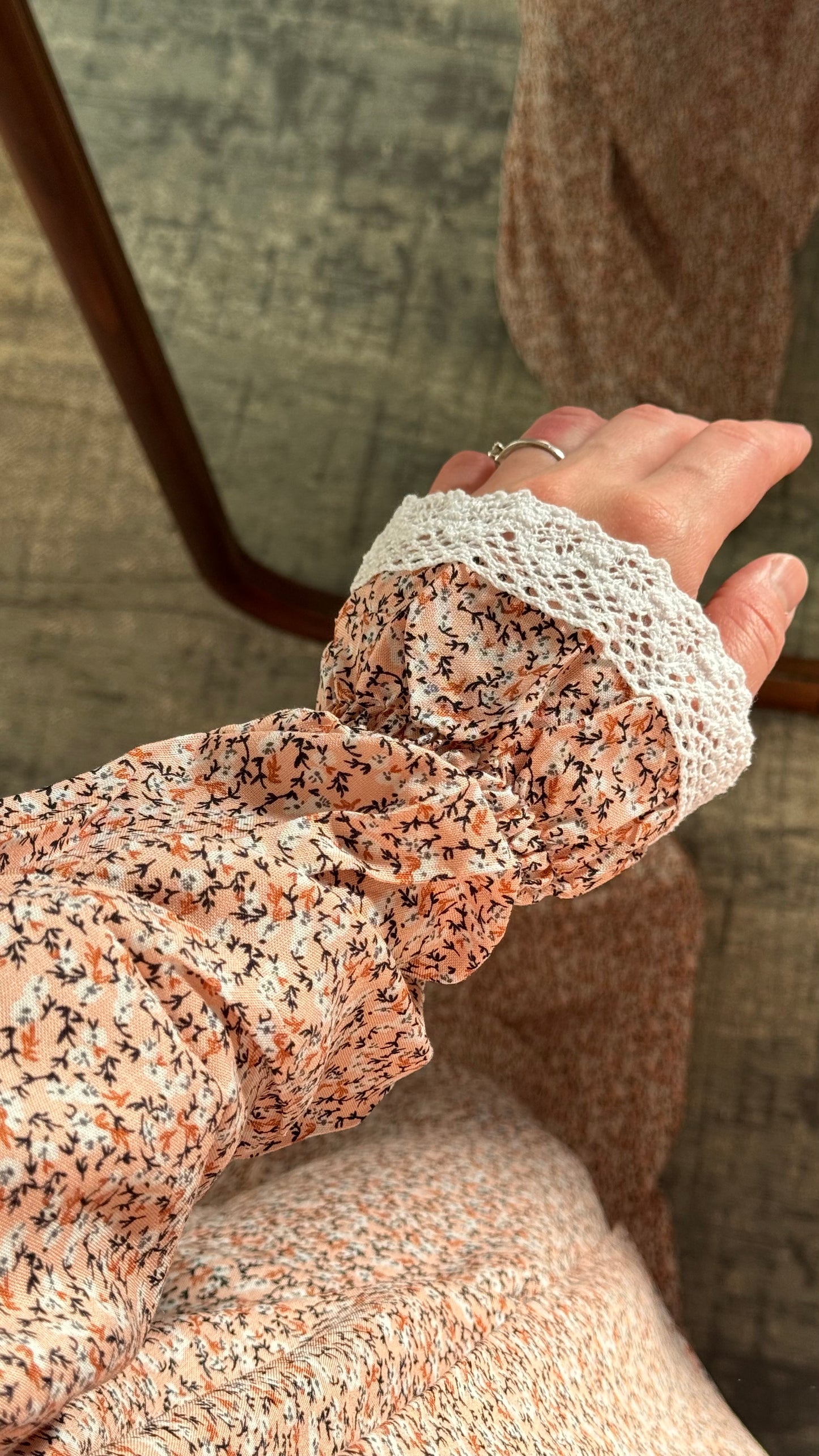 Floral Pink Prayer Dress, Prayer clothes for women, Islamic Prayer dress, Prayer Outfit, Prayer Set, Prayer Hijab, Salah dress, Islamic Gift, Muslim clothing, Prayer abaya