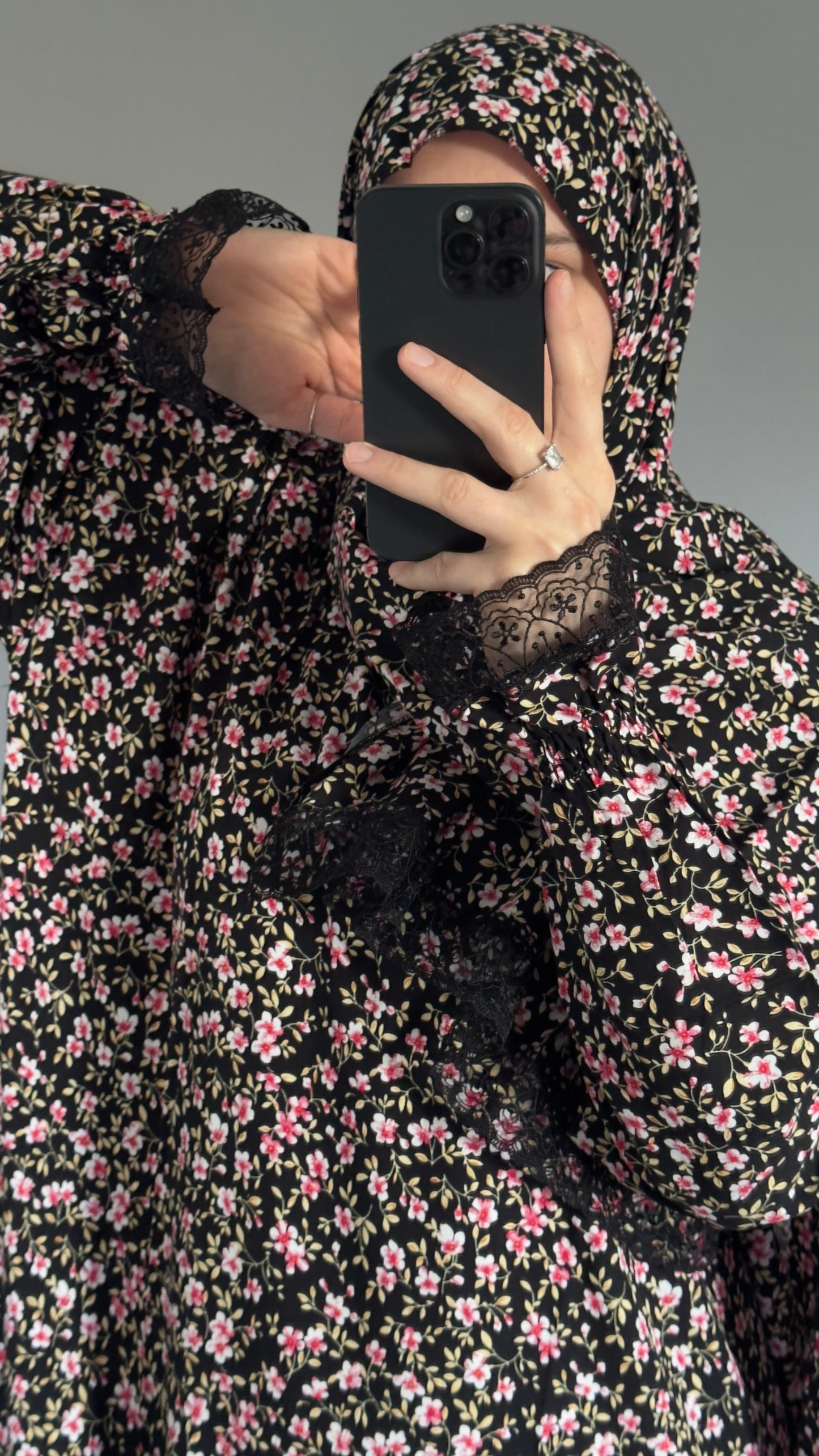 Elegant Floral Prayer Dress – Modest Islamic Wear for Women - Breathable Cotton Salah Dress - Modest Prayer Dress for Women - Ramadan Floral Abaya - Prayer Set