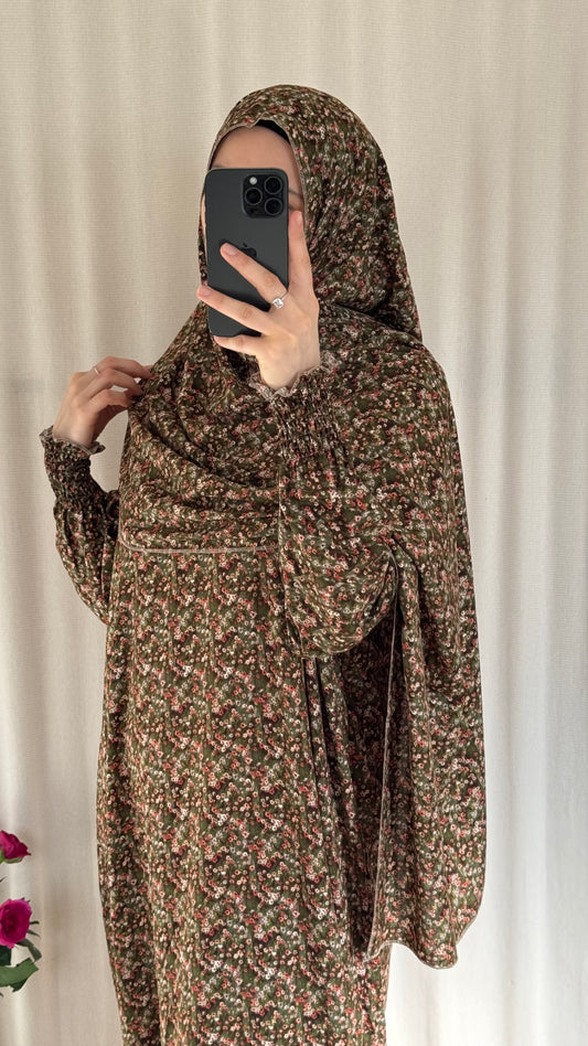Green Prayer Dress | Full Coverage Salah Dress for Namaz |
Breathable Cotton Salah Dress in 3 width Size | Islamic Prayer Clothes