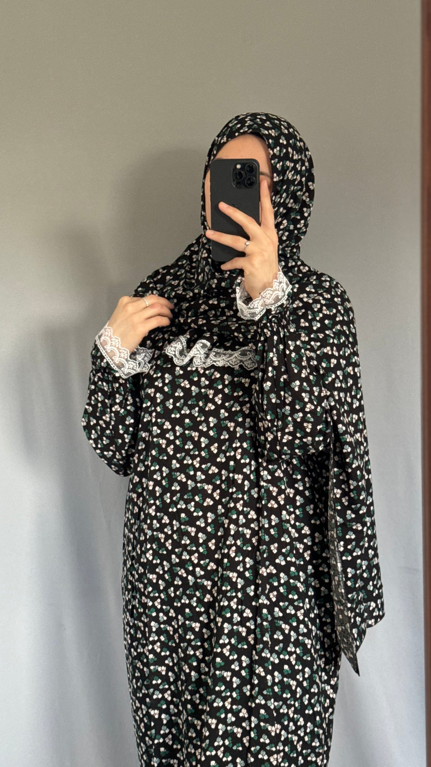 Floral Black Prayer Dress / Overhead Abaya / Prayer Abaya Set / Prayer Dress for Woman / Prayer Clothes Muslim / Prayer Gown / Prayer Outfit/ Salah Dress / Namaz Dress