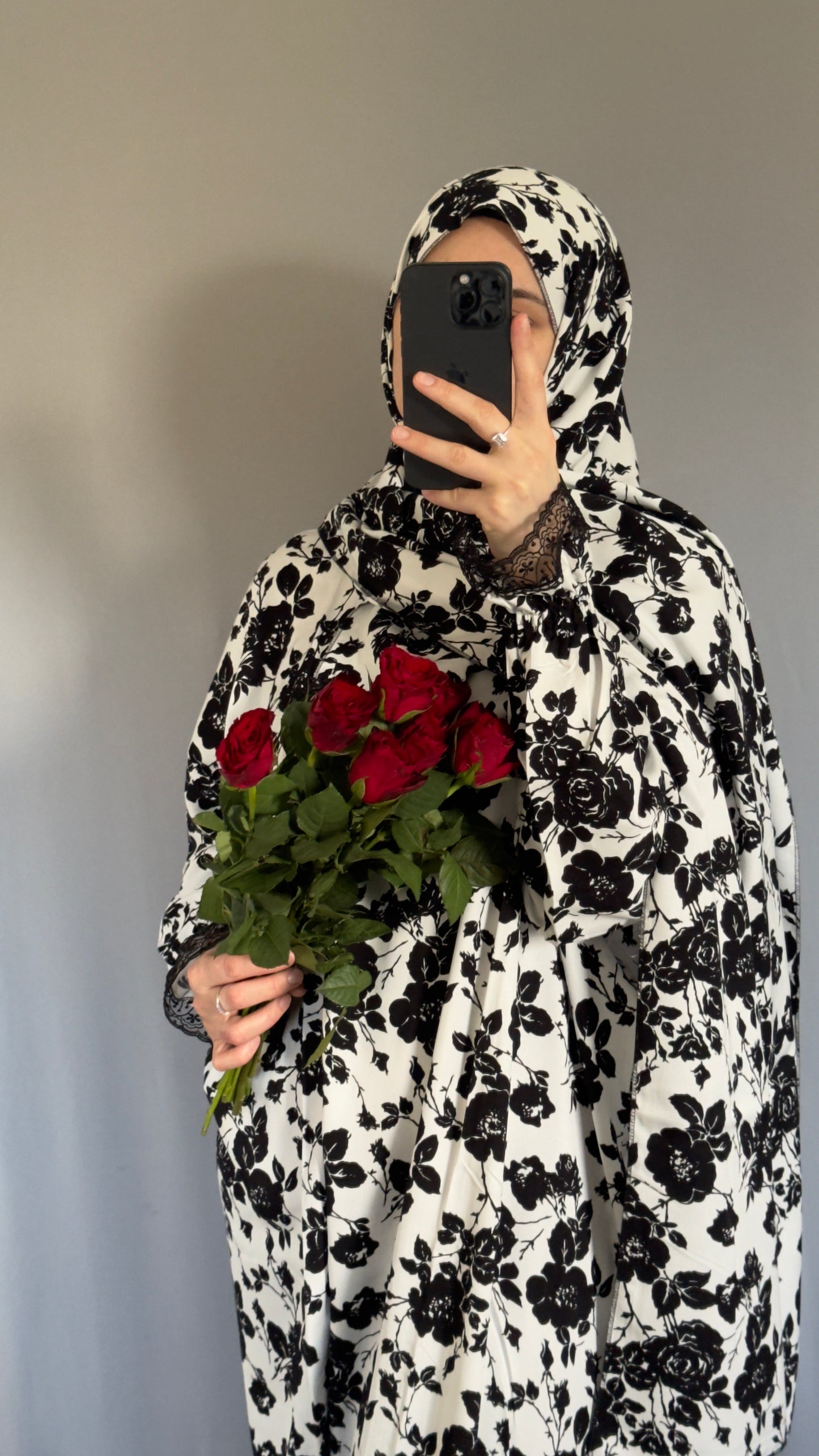 Luxury Black & White Prayer Dress, Prayer Jilbab, Prayer Abaya, Two Piece Prayer dress muslim, Salah dress, Prayer set, Prayer outfit, Prayer clothes woman, muslim Prayer dress, Islamic gift