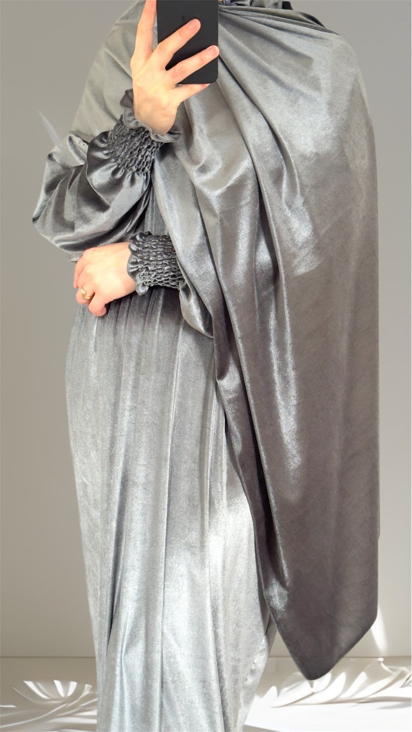 Grey Luxury Velvet Warm Grey Prayer Dress, Prayer clothes for women, Islamic Prayer dress, Prayer Outfit, Prayer Set, Prayer Hijab, Salah dress, Islamic Gift, Muslim clothing, Prayer abaya