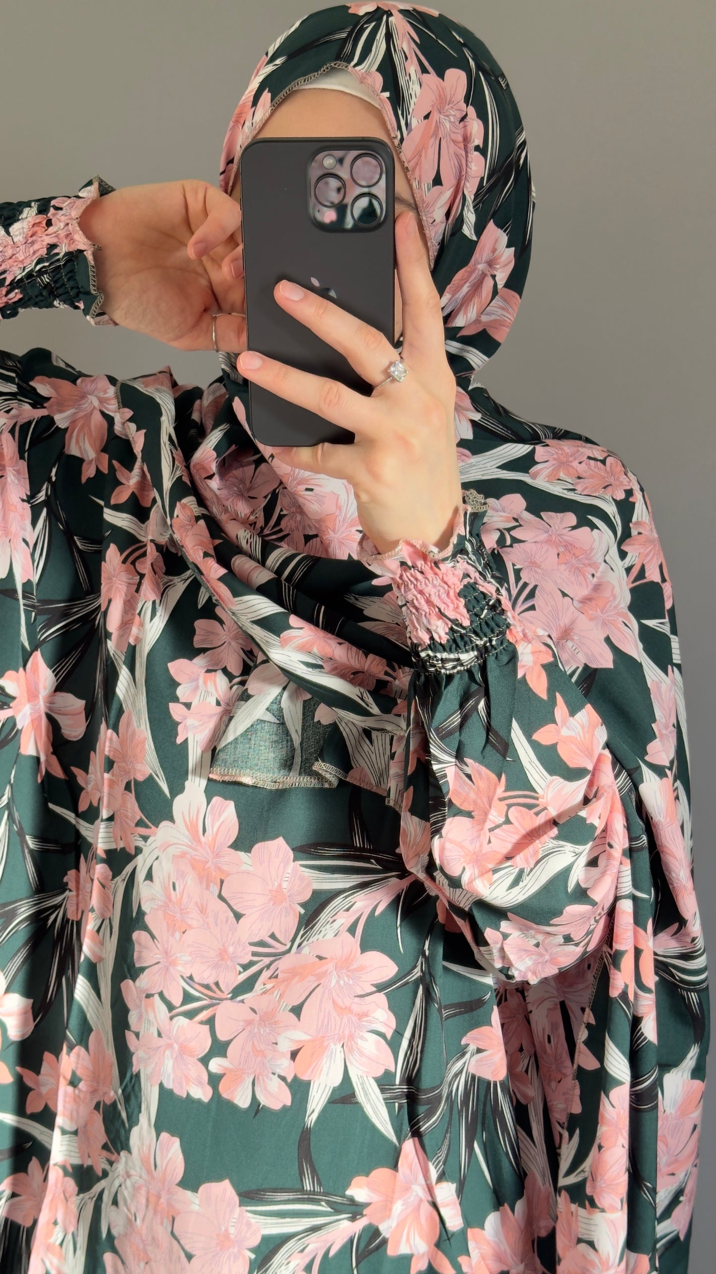 Elegant Floral Green Prayer Dress – Modest Islamic Wear for Women - Breathable Cotton Salah Dress - Modest Prayer Dress for Women - Ramadan Floral Abaya - Prayer Set