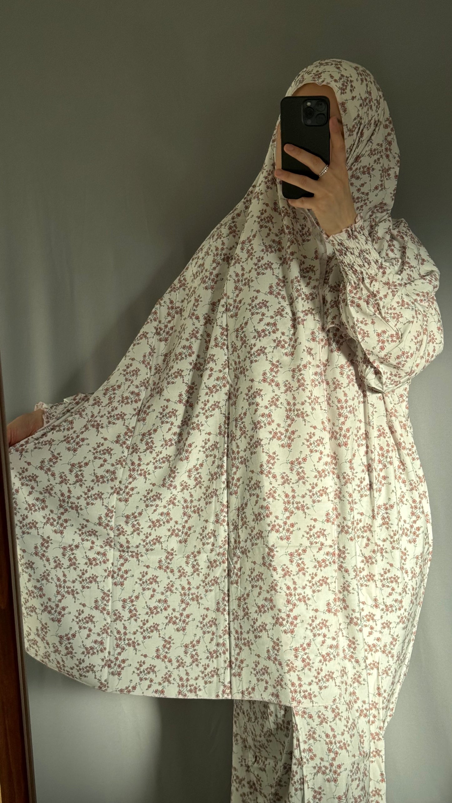 Elegant Floral White Prayer Dress, Prayer Outfit, Maxi Dress, Khimar, Islamic Dress, Prayer Abaya, Prayer set, Islamic gift, PrayerHijab, Umrah Abaya, Ramadan Abaya, One Size Prayer Dress