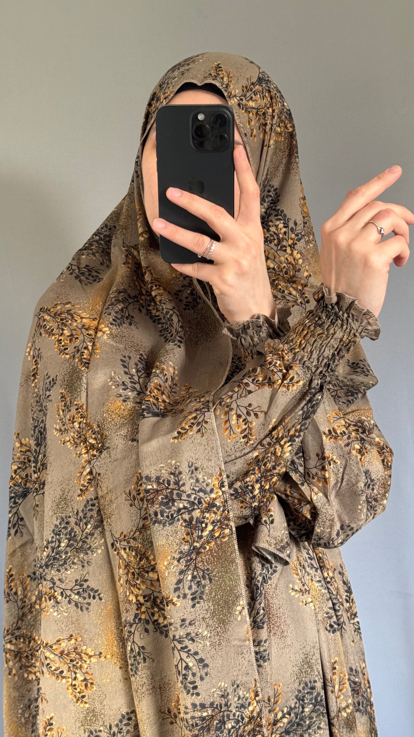 Elegant Golden Prayer Dress, Prayer Outfit, Maxi Dress, Khimar, Islamic Dress, Prayer Abaya, Prayer set, Islamic gift, PrayerHijab, Umrah Abaya, Ramadan Abaya, One Size Prayer Dress