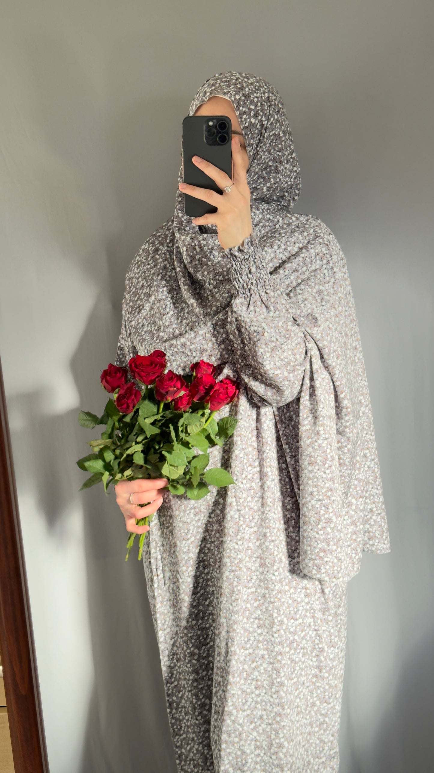 Floral Grey Cotton Muslim Prayer Dress Set – Modest Ramadan Outfit with Hijab, Abaya & Salah Dress for Women | Islamic Gift Idea