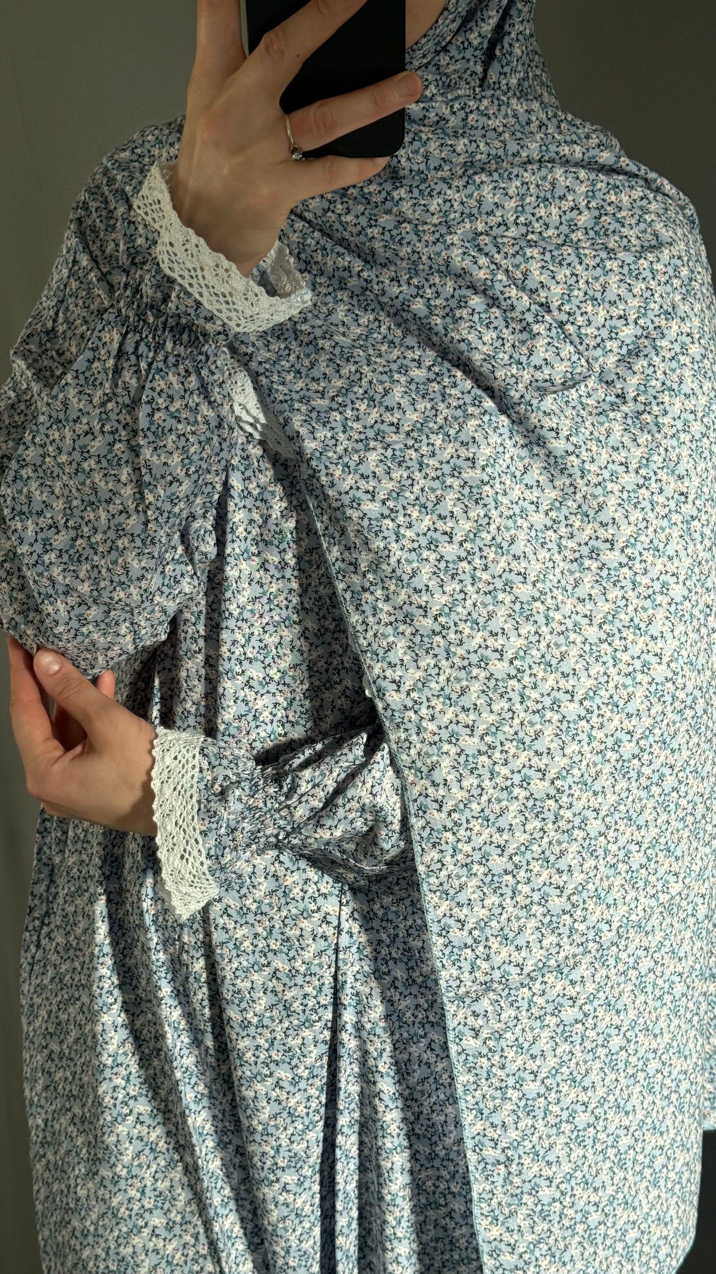 Blue Prayer Dress / Prayer Abaya / muslim one piece prayer garment / Modest prayer outfit / Travel-friendly prayer dress / One-size prayer garmen / Hijab-friendly dress for prayer / Prayer Dress with attached Hijab / Salah clothes