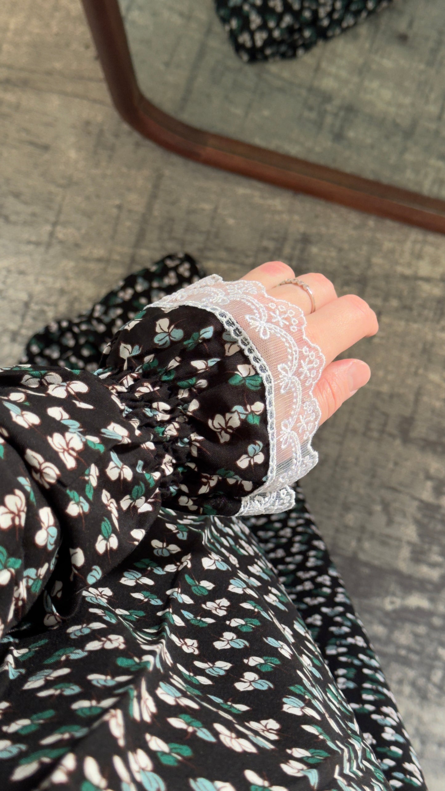 Floral Black Prayer Dress / Overhead Abaya / Prayer Abaya Set / Prayer Dress for Woman / Prayer Clothes Muslim / Prayer Gown / Prayer Outfit/ Salah Dress / Namaz Dress