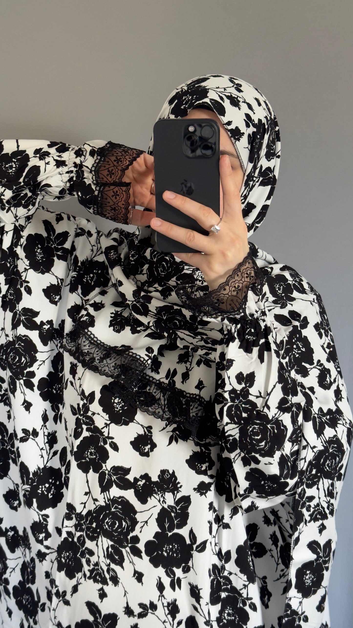 Luxury Black & White Prayer Dress, Prayer Jilbab, Prayer Abaya, Two Piece Prayer dress muslim, Salah dress, Prayer set, Prayer outfit, Prayer clothes woman, muslim Prayer dress, Islamic gift