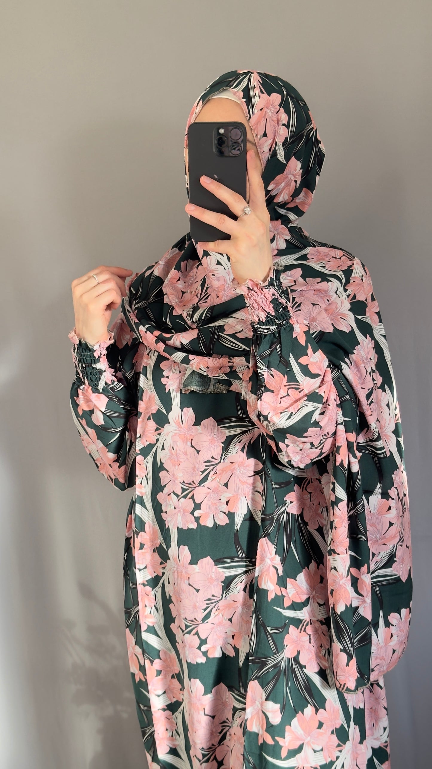 Elegant Floral Green Prayer Dress – Modest Islamic Wear for Women - Breathable Cotton Salah Dress - Modest Prayer Dress for Women - Ramadan Floral Abaya - Prayer Set