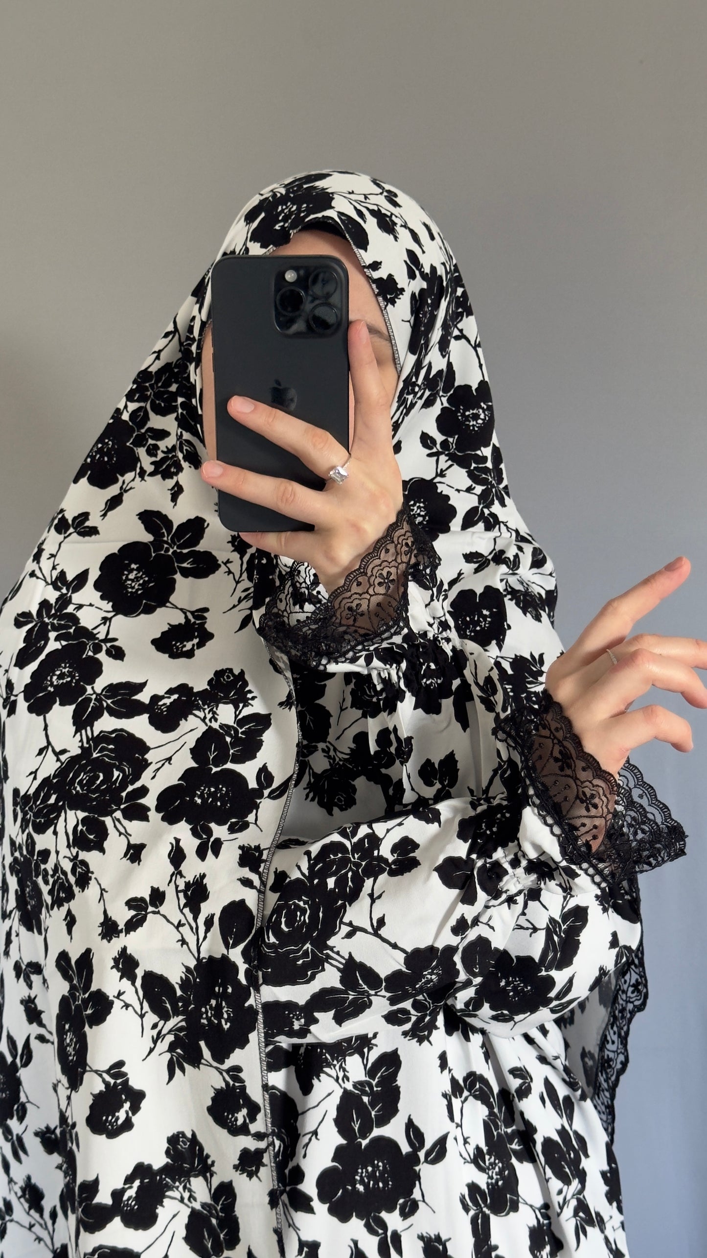 Luxury Black & White Prayer Dress, Prayer Jilbab, Prayer Abaya, Two Piece Prayer dress muslim, Salah dress, Prayer set, Prayer outfit, Prayer clothes woman, muslim Prayer dress, Islamic gift
