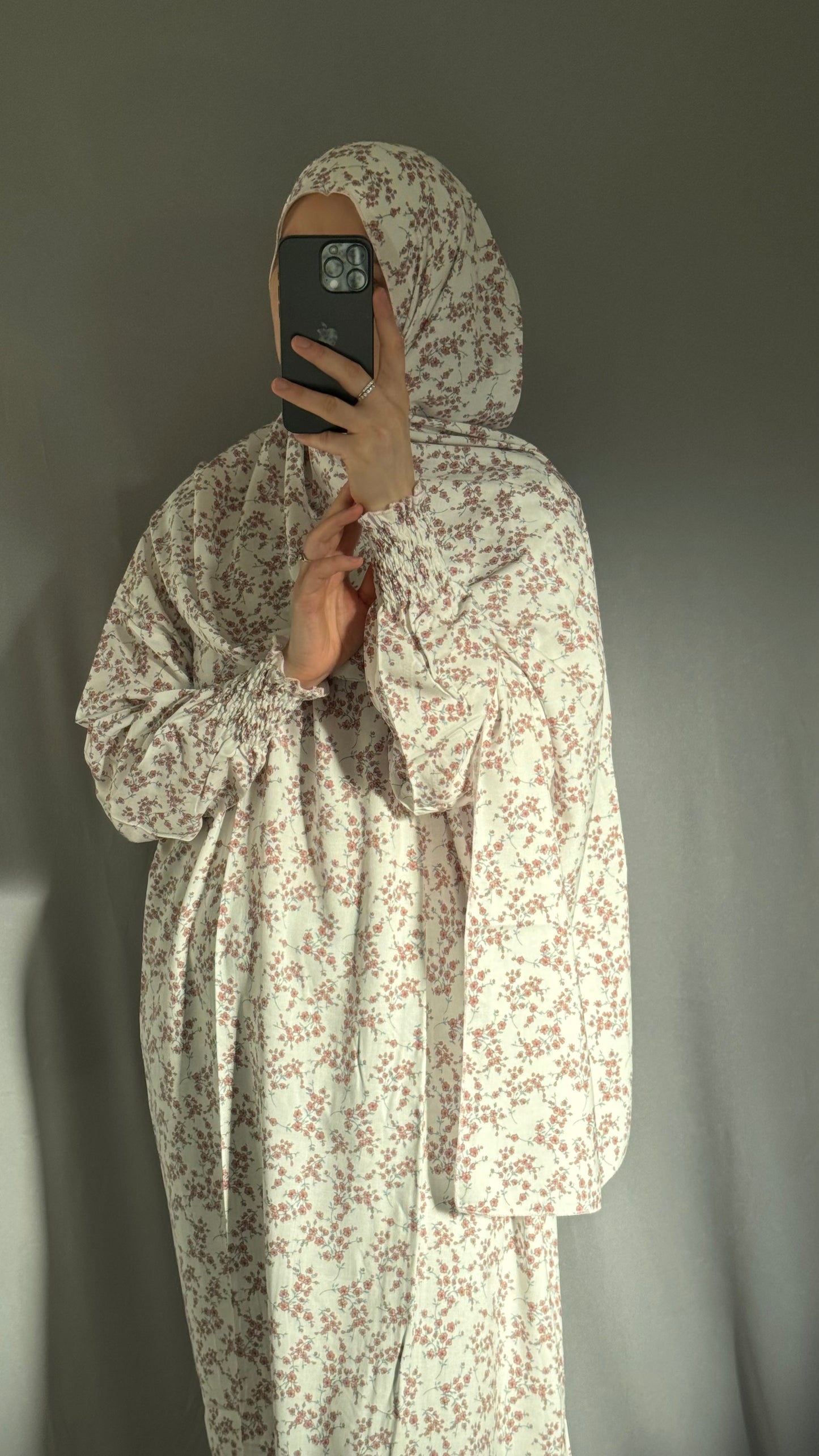 Elegant Floral White Prayer Dress, Prayer Outfit, Maxi Dress, Khimar, Islamic Dress, Prayer Abaya, Prayer set, Islamic gift, PrayerHijab, Umrah Abaya, Ramadan Abaya, One Size Prayer Dress