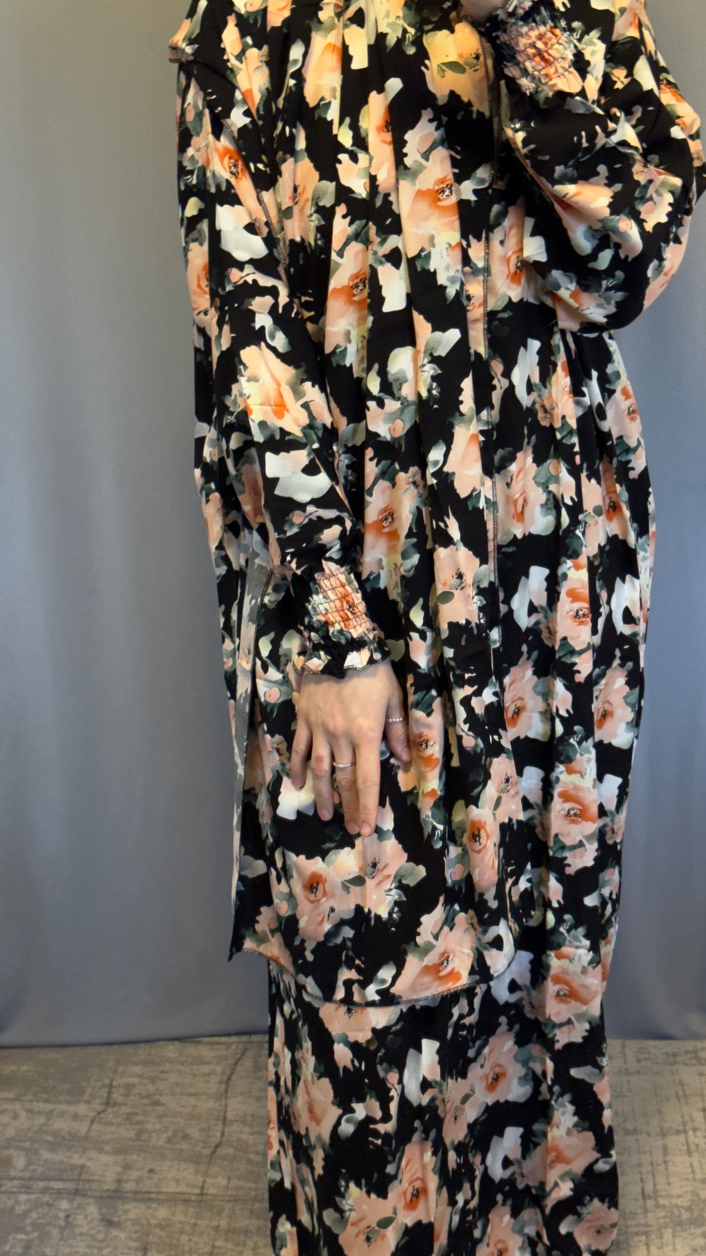 Elegant Floral Prayer Dress – Modest Islamic Wear for Women - Breathable Cotton Salah Dress - Modest Prayer Dress for Women - Ramadan Floral Abaya - Prayer Set