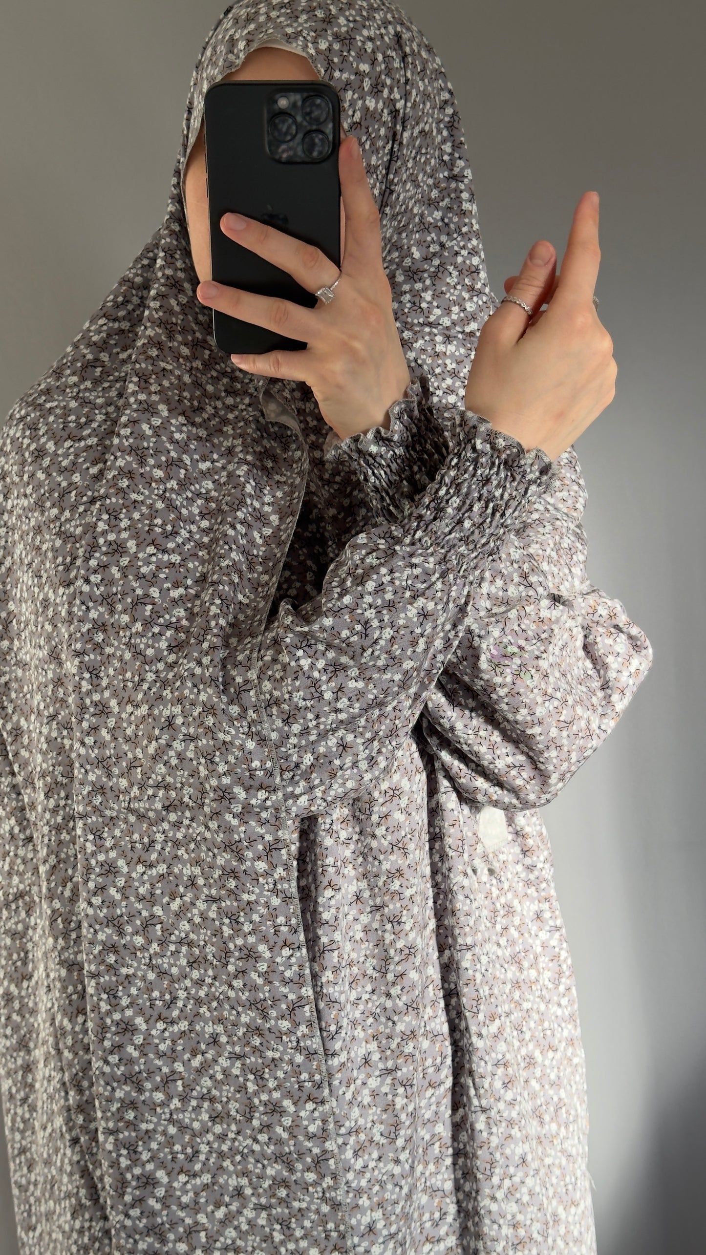 Floral Grey Cotton Muslim Prayer Dress Set – Modest Ramadan Outfit with Hijab, Abaya & Salah Dress for Women | Islamic Gift Idea