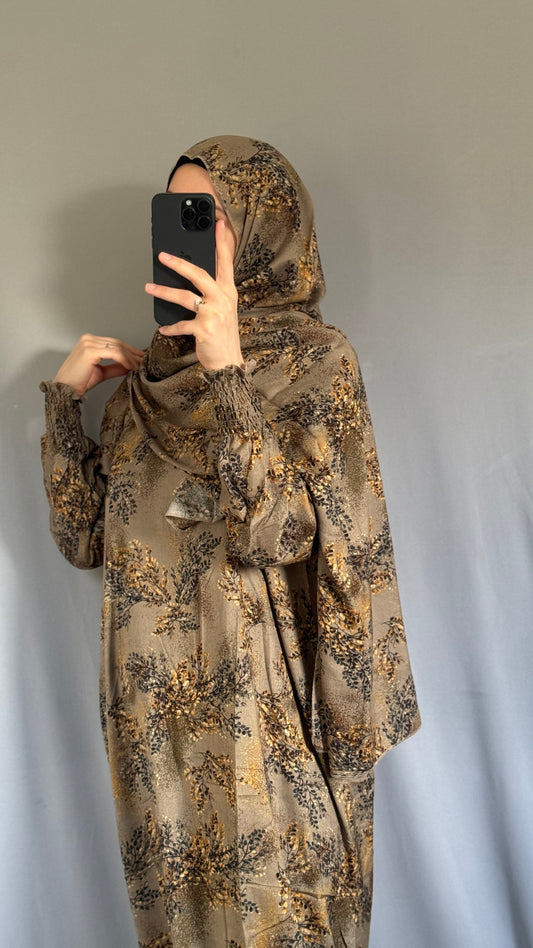 Elegant Golden Prayer Dress, Prayer Outfit, Maxi Dress, Khimar, Islamic Dress, Prayer Abaya, Prayer set, Islamic gift, PrayerHijab, Umrah Abaya, Ramadan Abaya, One Size Prayer Dress