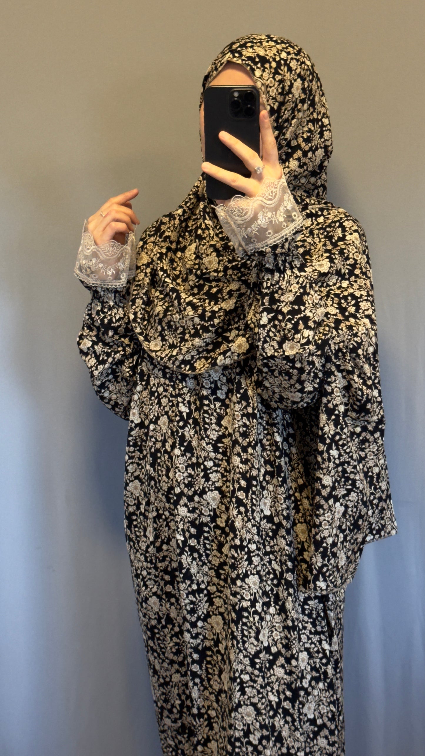 Black with Golden Cotton Prayer Dress, Prayer clothes for women, Islamic Prayer dress, Prayer Outfit, Prayer Set, Prayer Hijab, Salah dress, Islamic Gift, Muslim clothing, Ramadan Dress