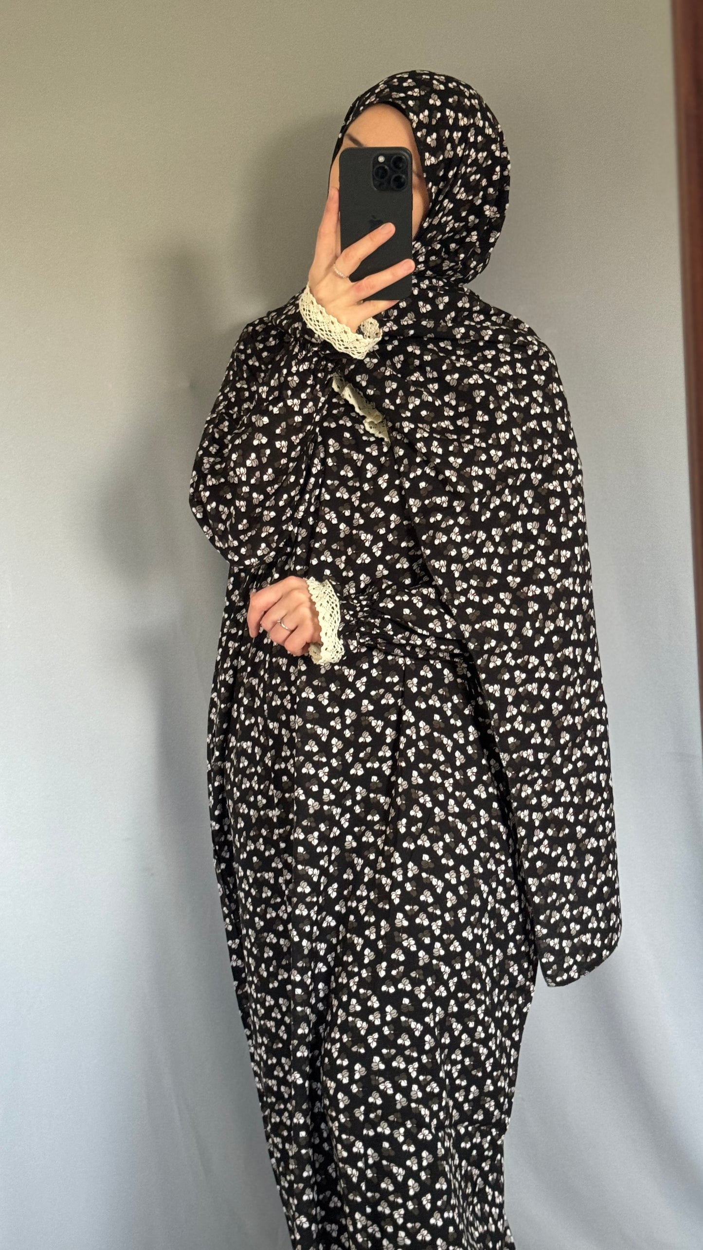 Floral Black Prayer Dress / Overhead Abaya / Prayer Abaya Set / Prayer Dress for Woman / Prayer Clothes Muslim / Prayer Gown / Prayer Outfit/ Salah Dress / Namaz Dress
