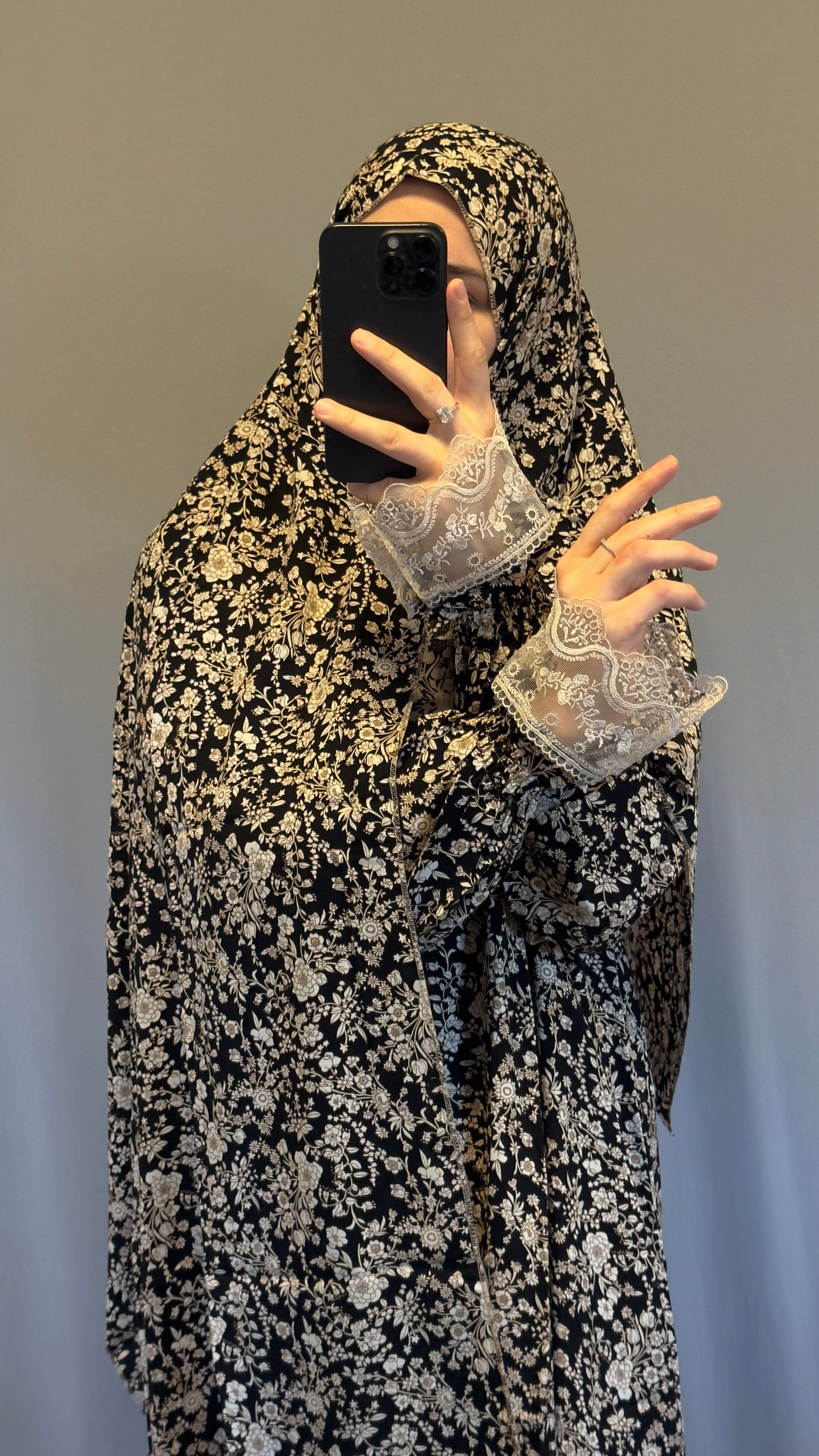 Black with Golden Cotton Prayer Dress, Prayer clothes for women, Islamic Prayer dress, Prayer Outfit, Prayer Set, Prayer Hijab, Salah dress, Islamic Gift, Muslim clothing, Ramadan Dress