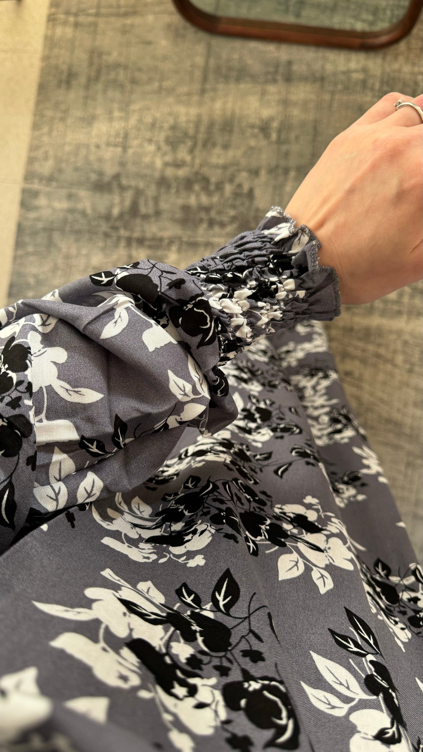 Floral Grey Prayer Dress, Prayer Jilbab, Prayer Abaya, Two Piece Prayer dress muslim, Salah dress, Prayer set, Prayer outfit, Prayer clothes woman, Muslim Prayer dress, Islamic gift