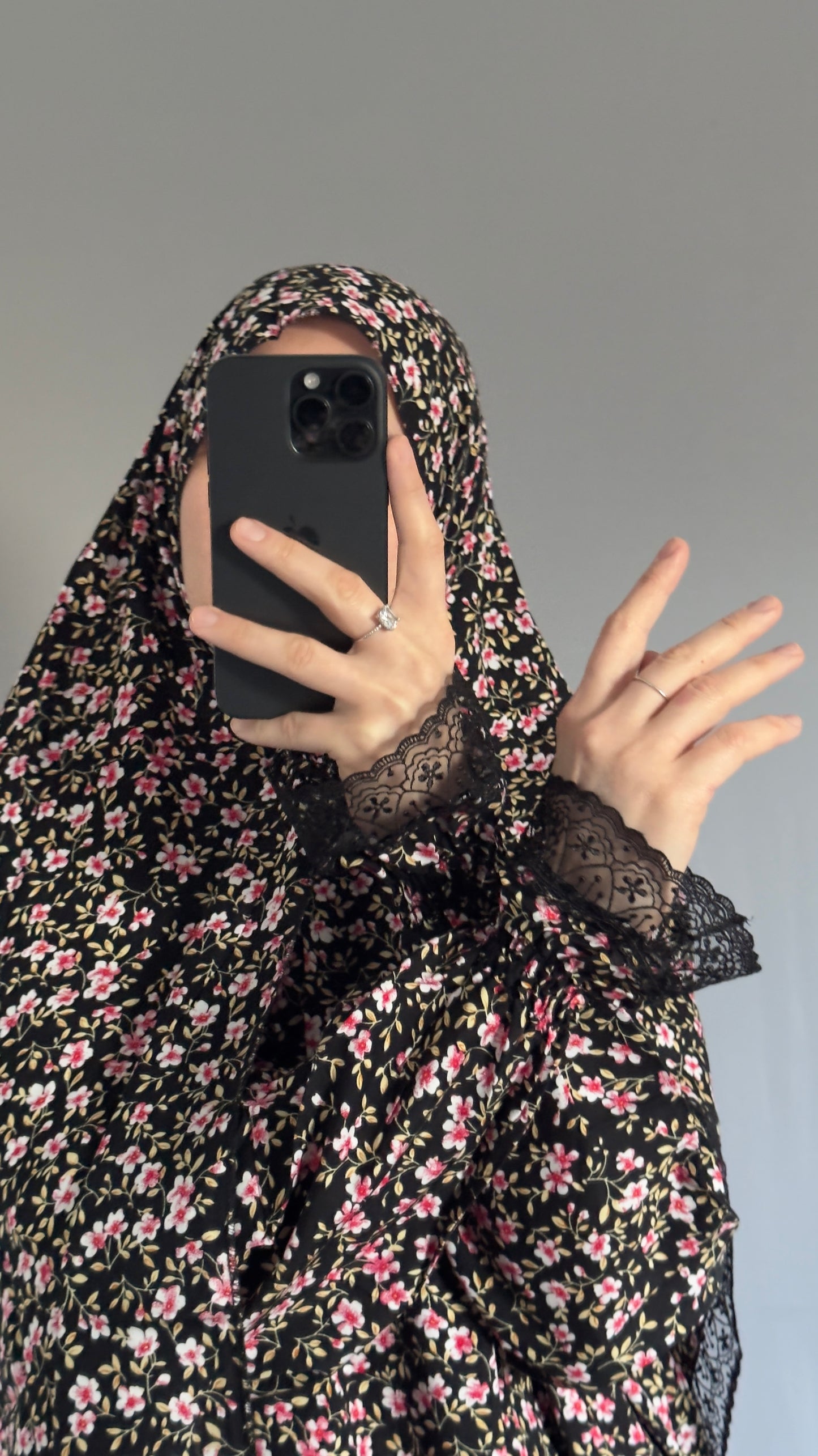 Elegant Floral Prayer Dress – Modest Islamic Wear for Women - Breathable Cotton Salah Dress - Modest Prayer Dress for Women - Ramadan Floral Abaya - Prayer Set