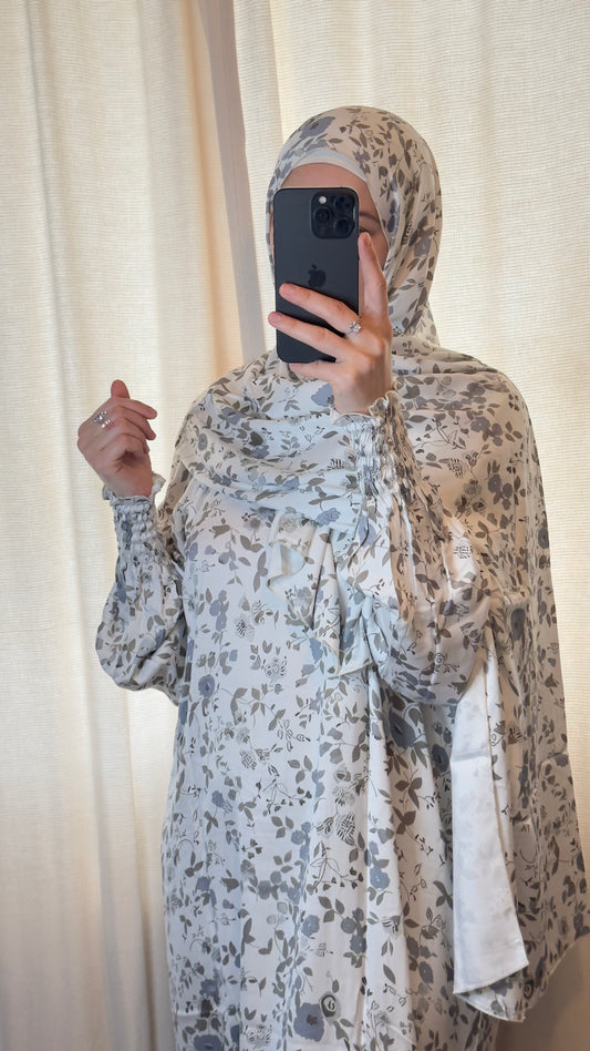 Luxury White Prayer Dress, Prayer clothes for women, Islamic Prayer dress, Prayer Outfit, Prayer Set, Prayer Hijab, Salah dress, Islamic Gift, Muslim clothing, Prayer abaya