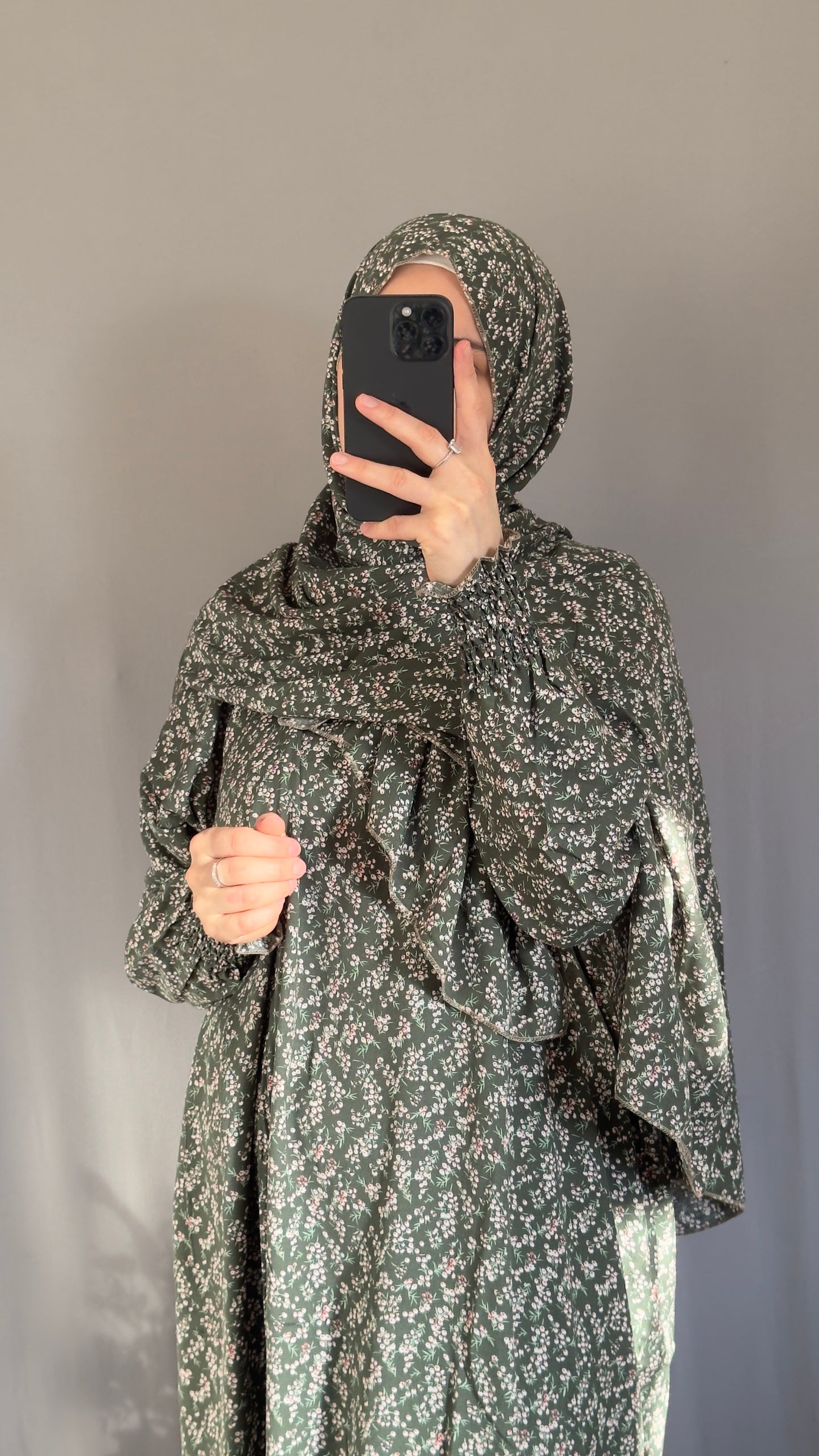 Green Prayer Dress / Overhead Abaya / Prayer Abaya Set / Prayer Dress for Woman / Prayer Clothes Muslim / Prayer Gown / Prayer Outfit/ Salah Dress / Namaz Dress / Ramadan Abaya / Eid Gift