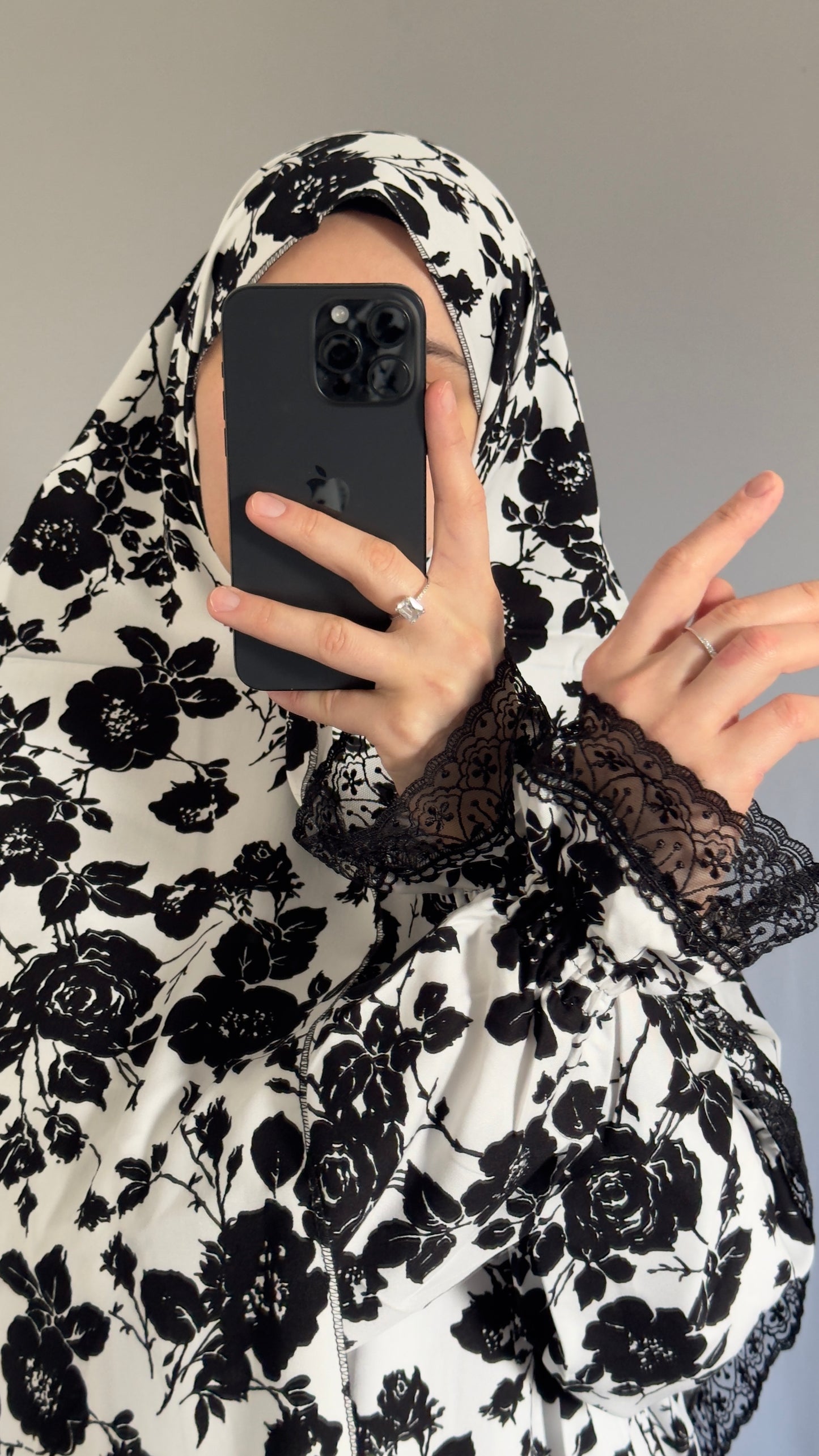 Luxury Black & White Prayer Dress, Prayer Jilbab, Prayer Abaya, Two Piece Prayer dress muslim, Salah dress, Prayer set, Prayer outfit, Prayer clothes woman, muslim Prayer dress, Islamic gift