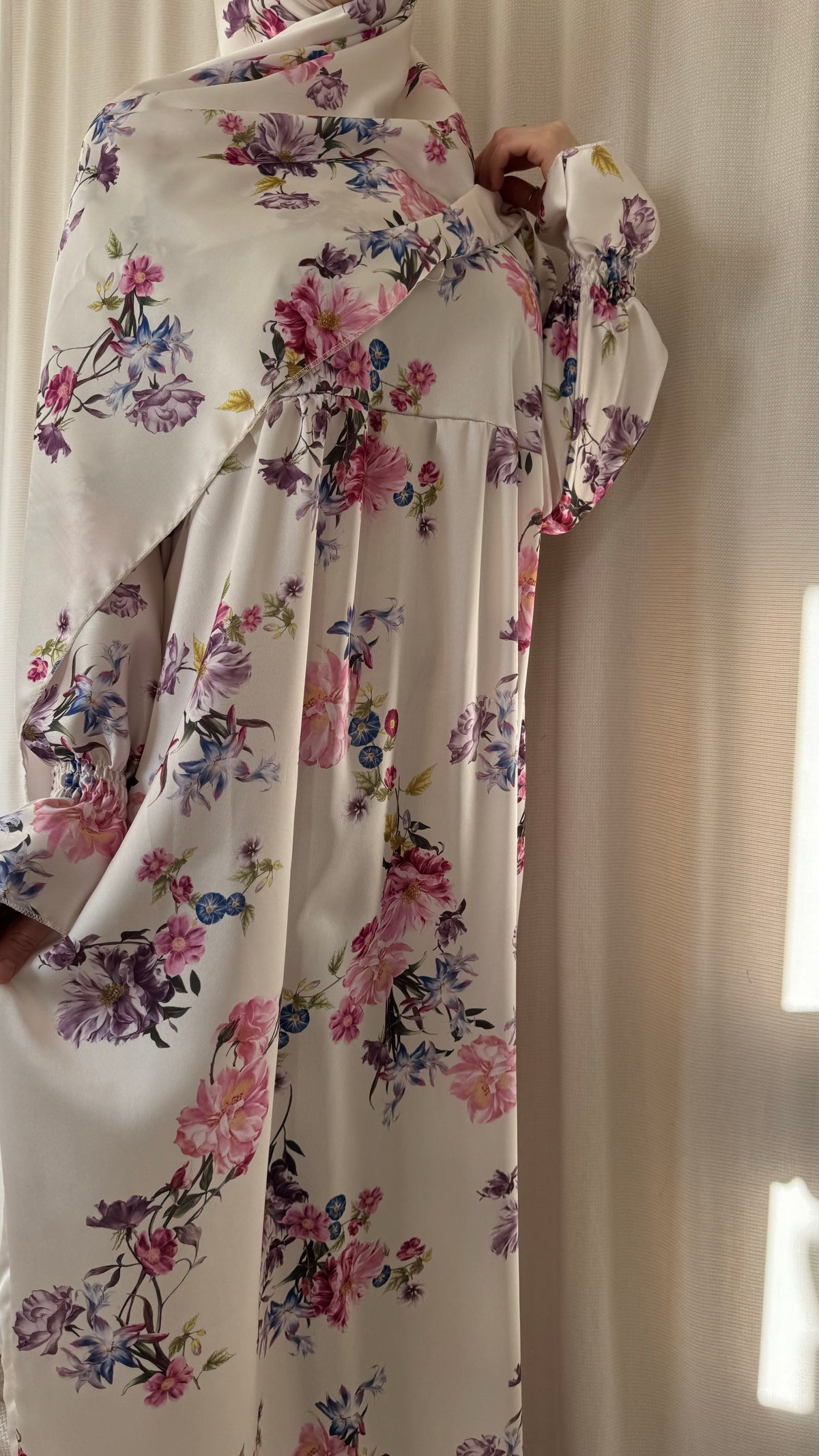 Soft Silk Prayer Dress for Muslim Women with Hijab