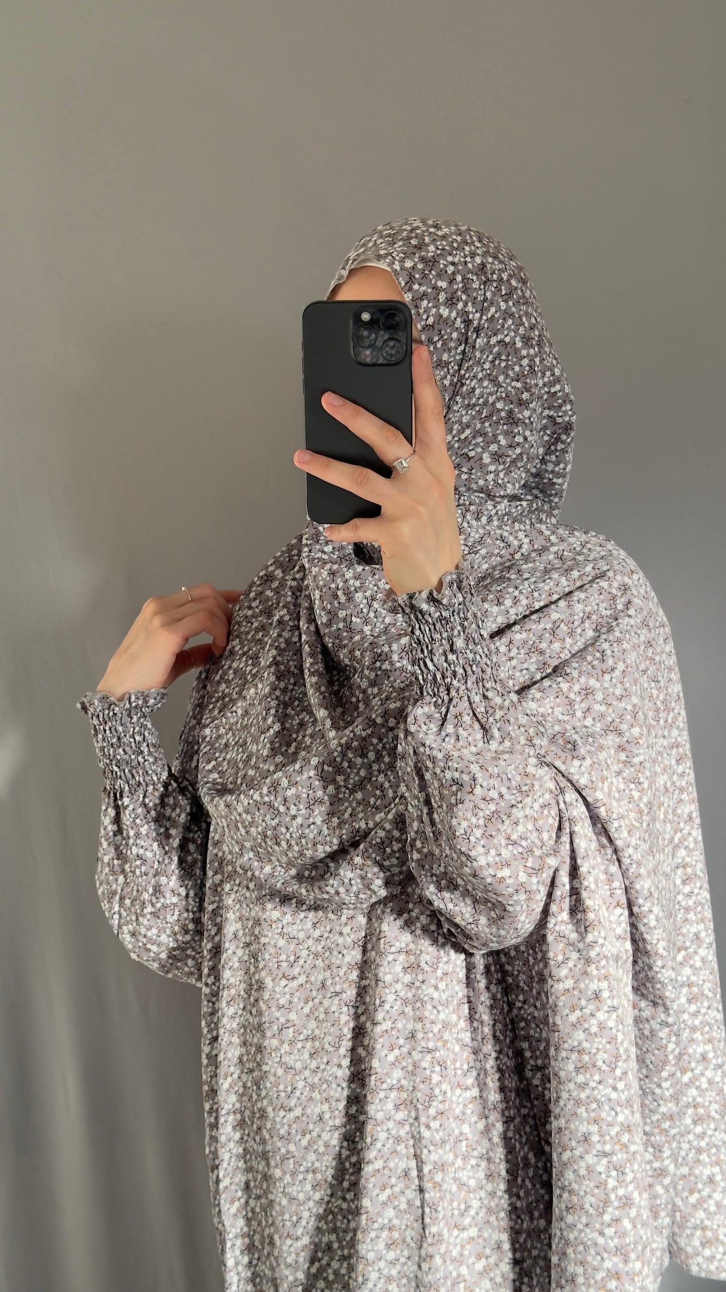 Floral Grey Cotton Muslim Prayer Dress Set – Modest Ramadan Outfit with Hijab, Abaya & Salah Dress for Women | Islamic Gift Idea