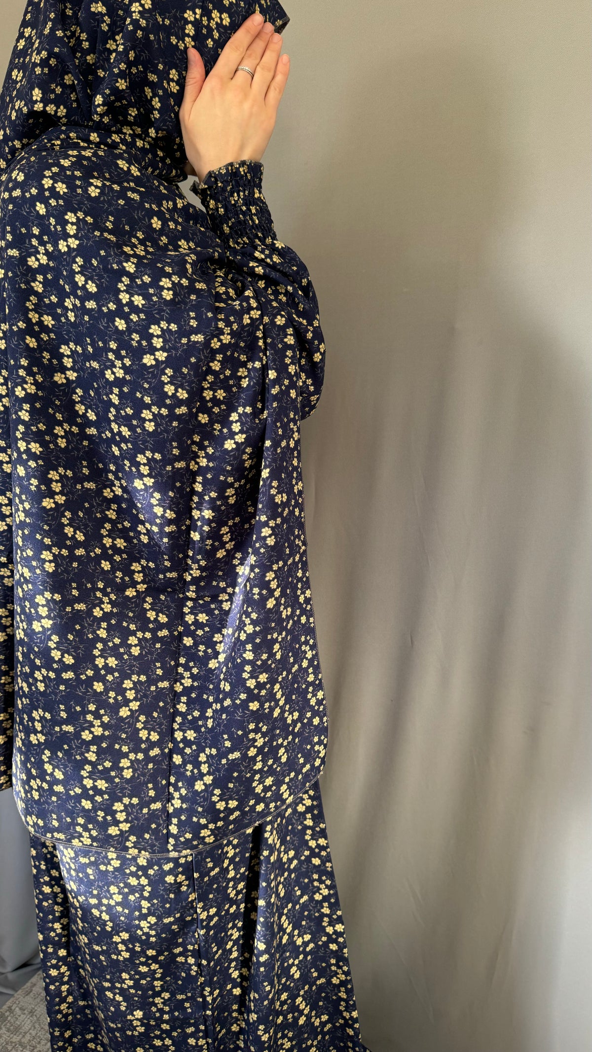 Elegant Navy Blue Prayer Dress, Prayer Outfit, Maxi Dress, Khimar, Islamic Dress, Prayer Abaya, Prayer set, Islamic gift, PrayerHijab, Umrah Abaya, Ramadan Abaya, One Size Prayer Dress